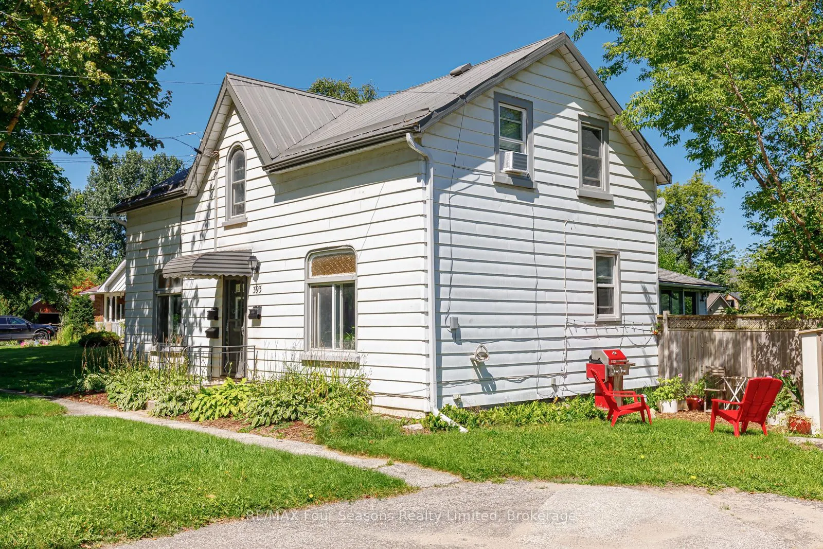 393 Second Street