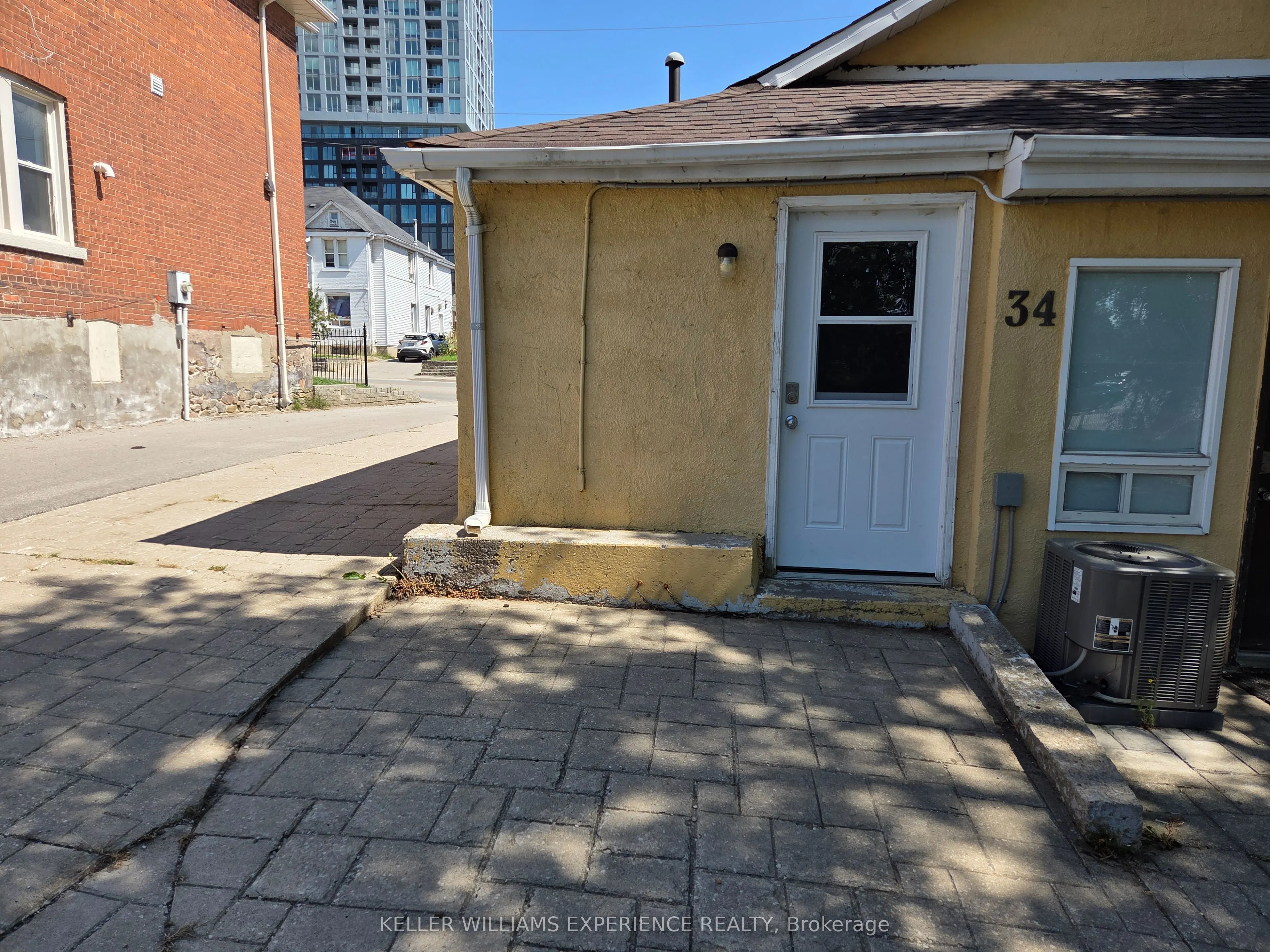 34 Toronto Street, #BSMT