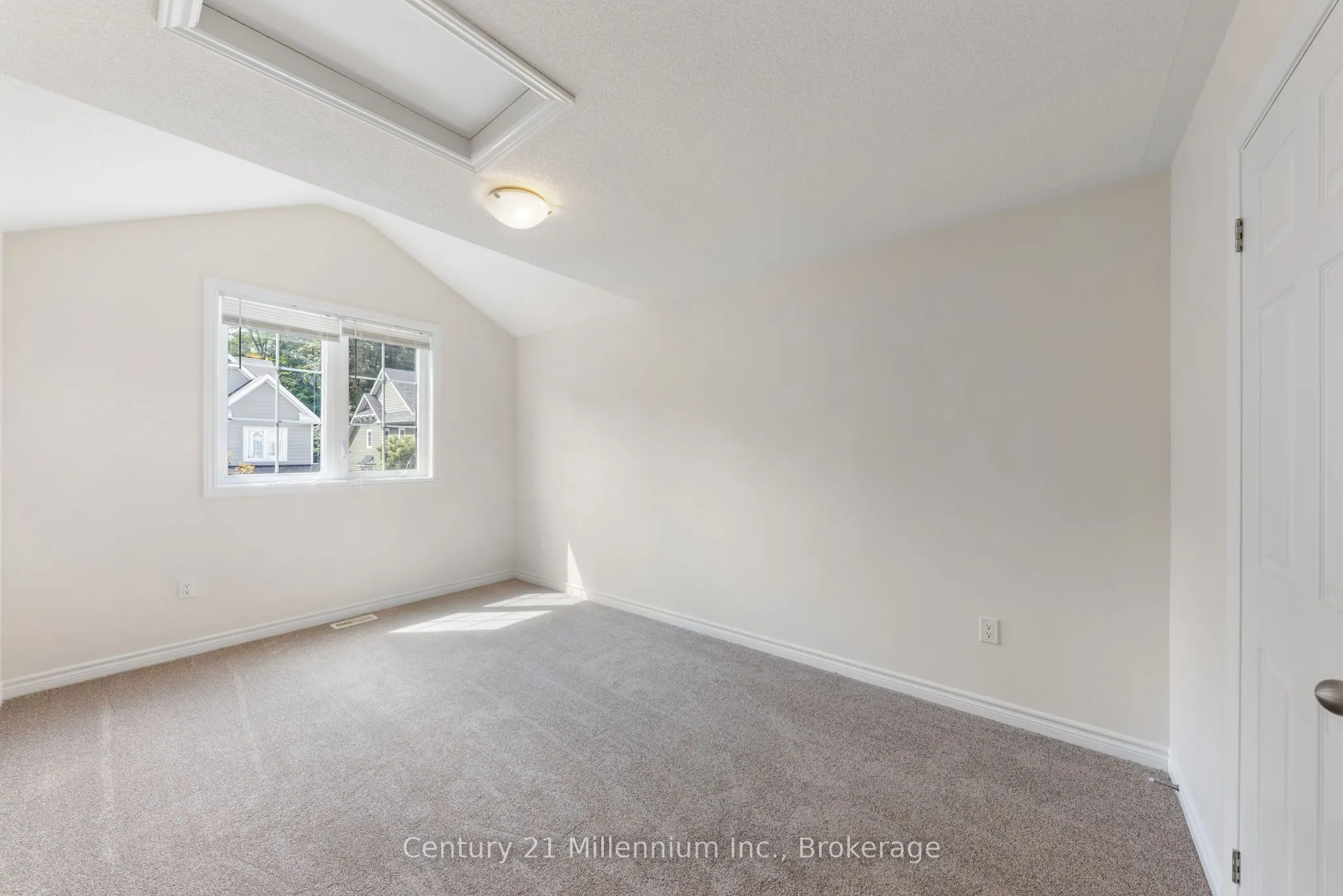 16 BERKSHIRE Avenue, #49