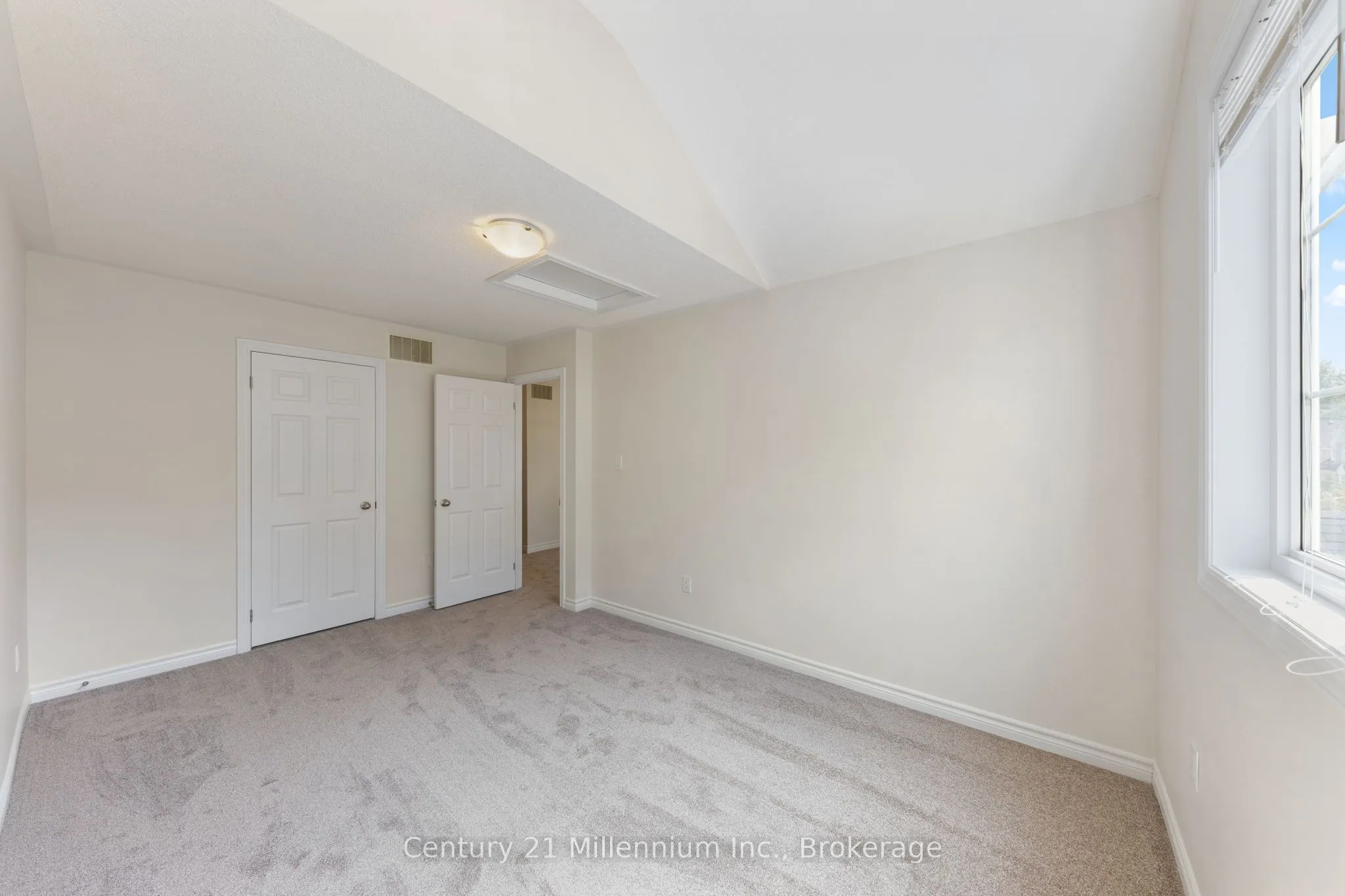 16 BERKSHIRE Avenue, #49