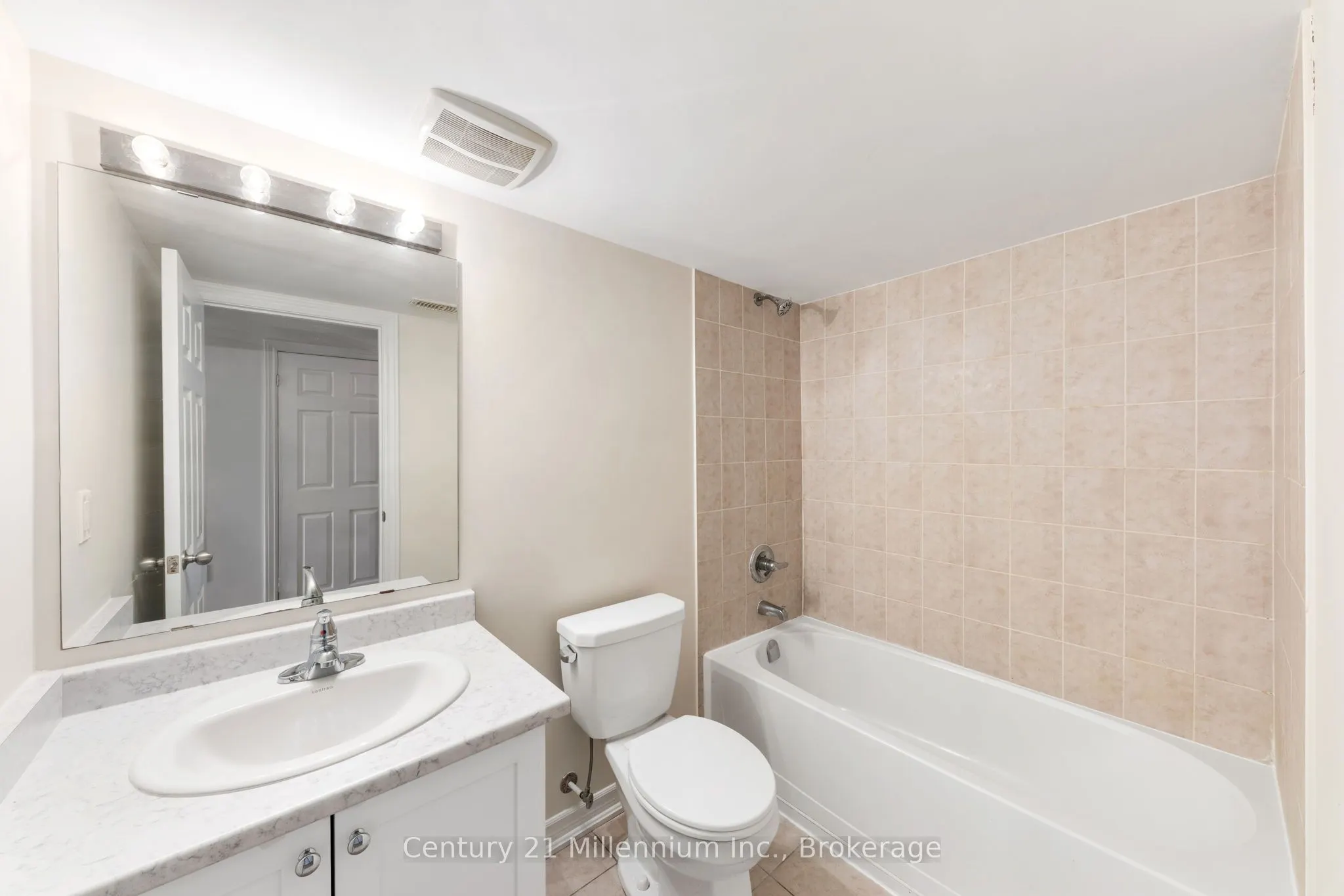 16 BERKSHIRE Avenue, #49