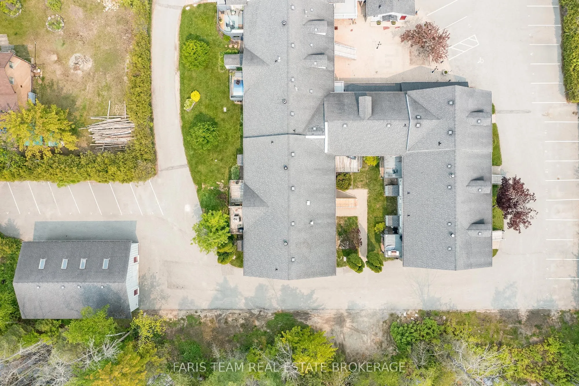 891 River Road W, #5