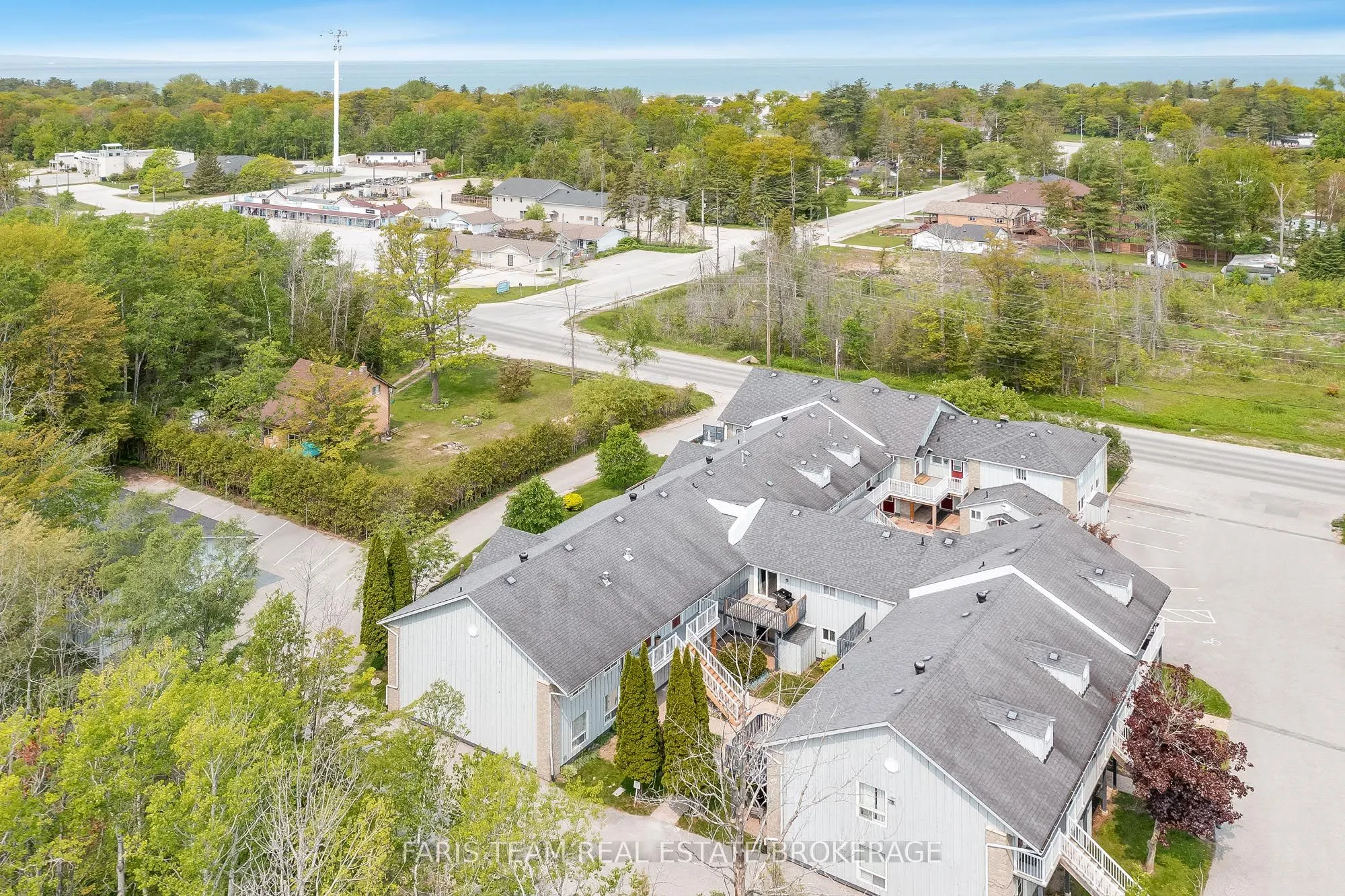 891 River Road W, #5