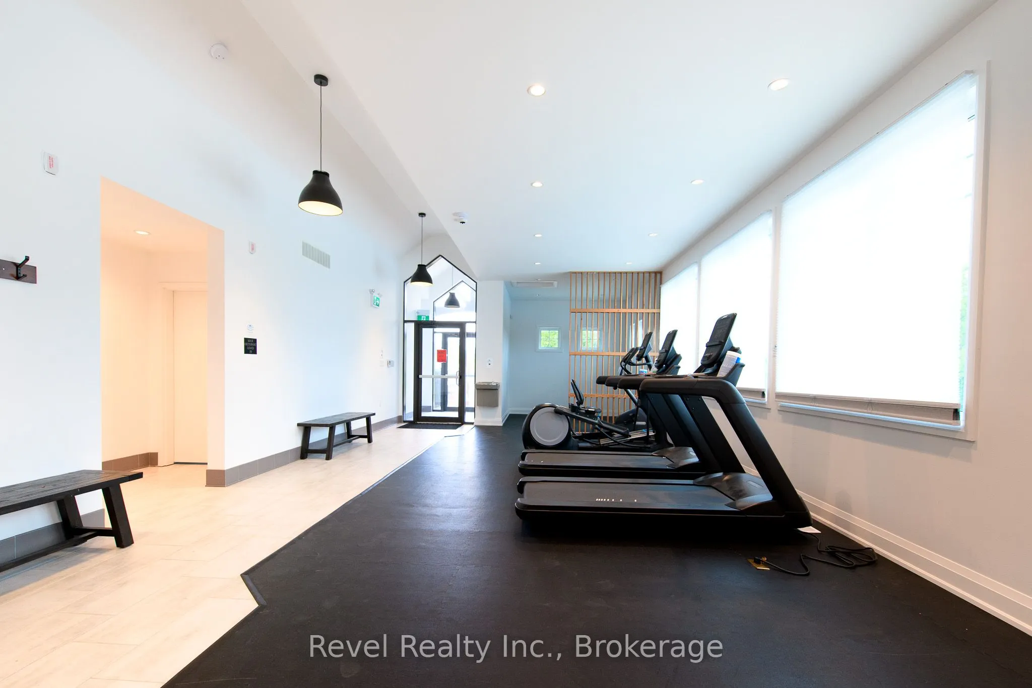 17 Spooner Crescent, #201