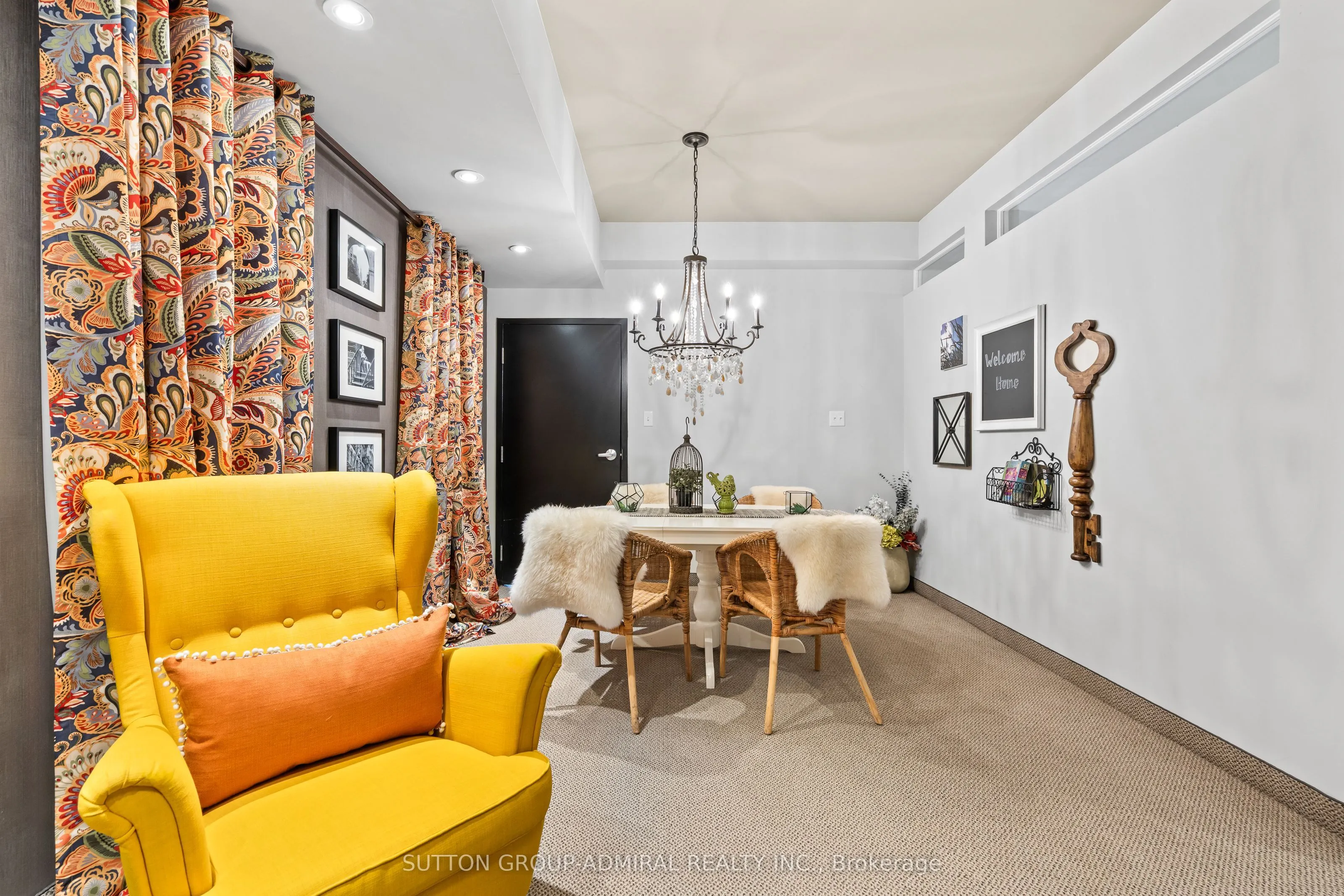 7 Greenwich Street, #303