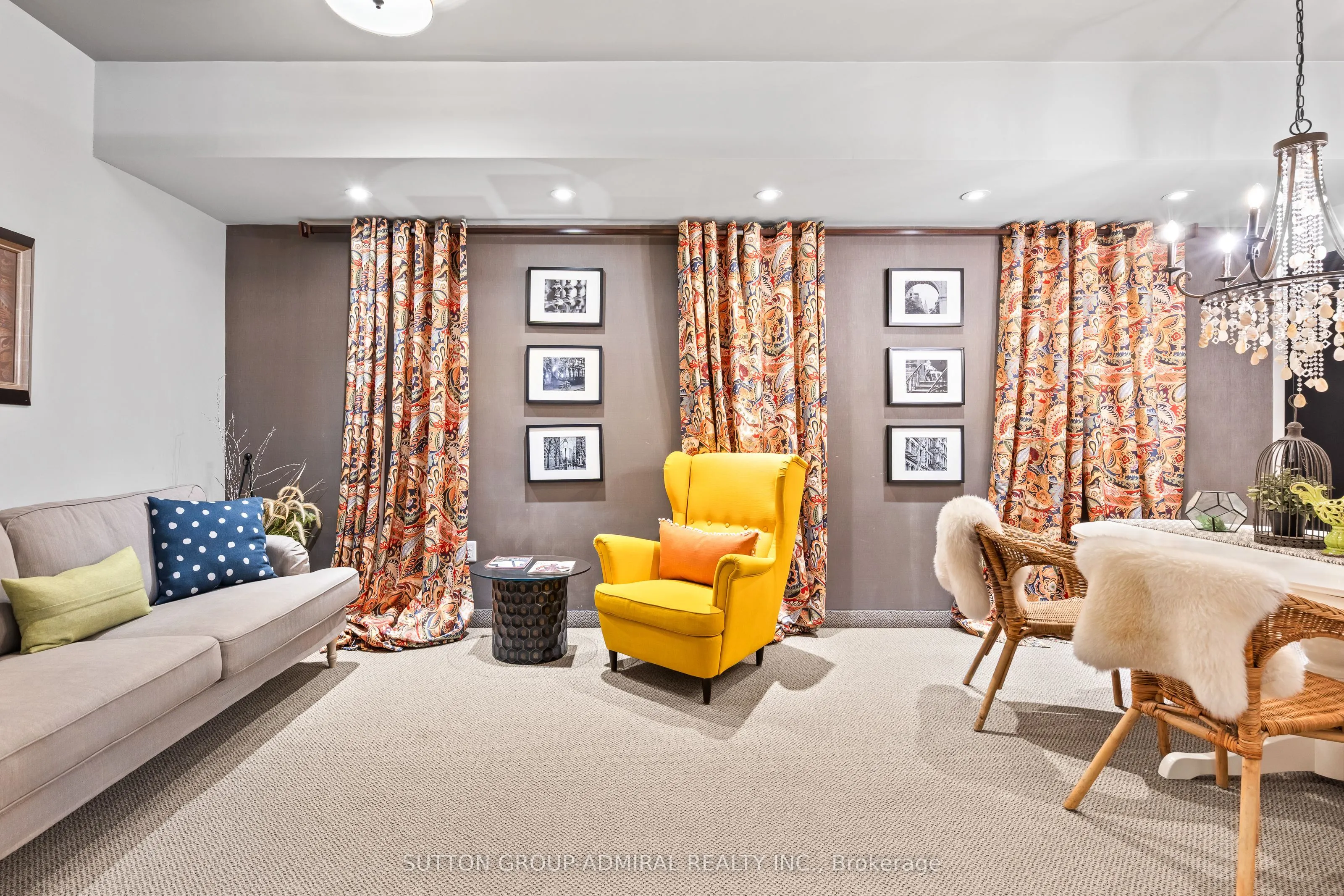 7 Greenwich Street, #303