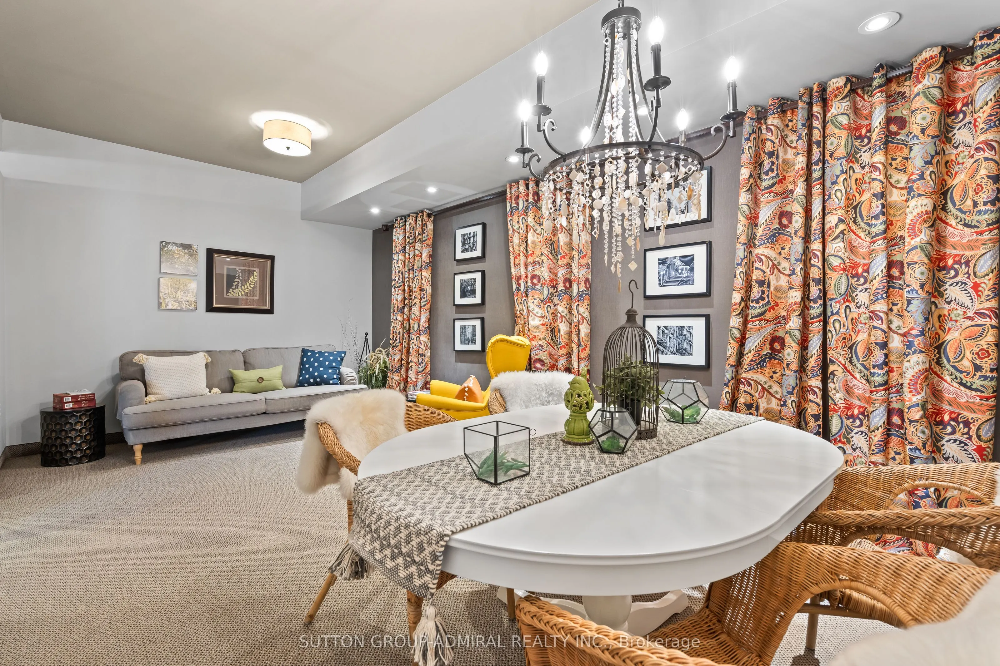 7 Greenwich Street, #303