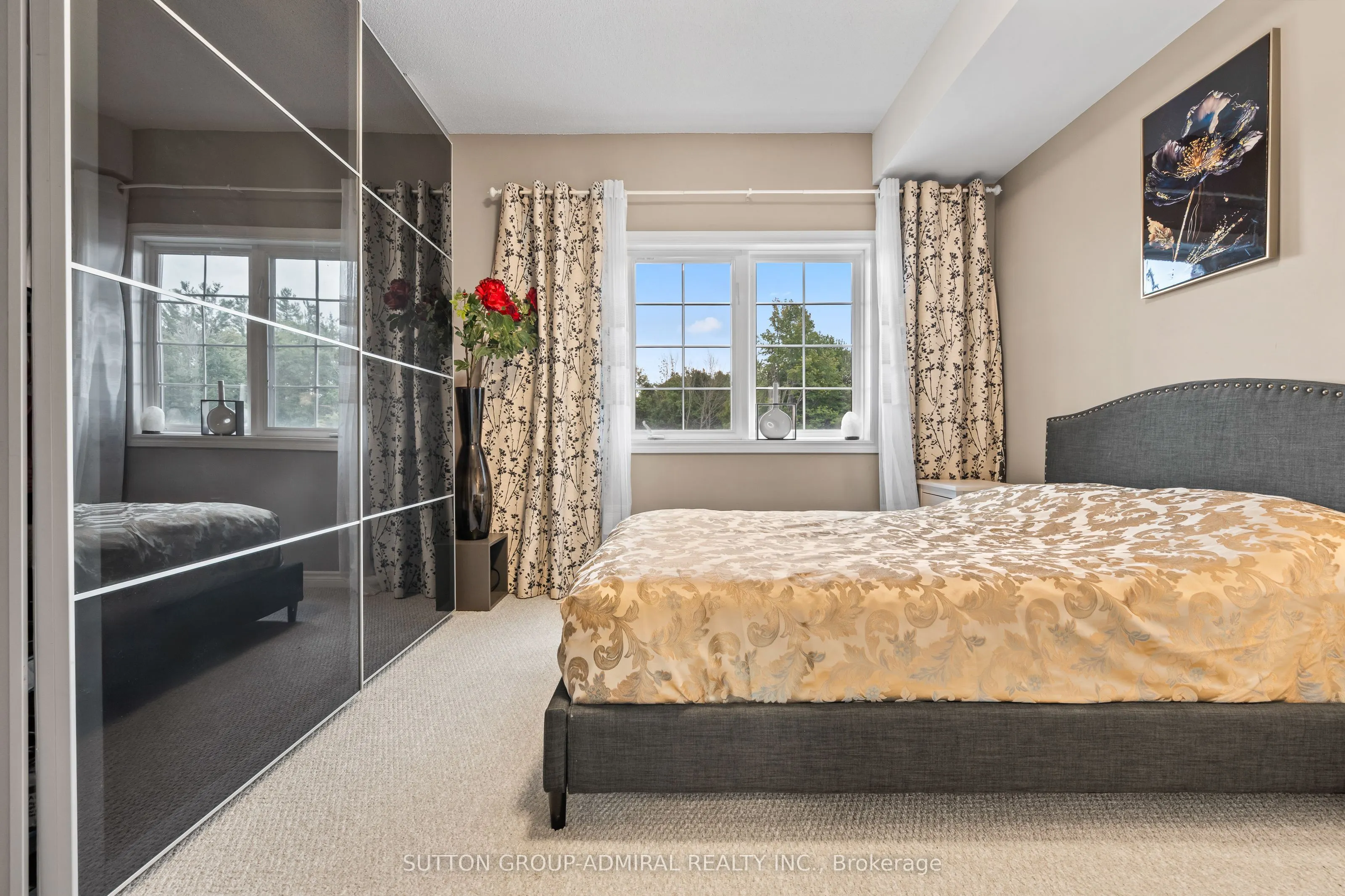 7 Greenwich Street, #303