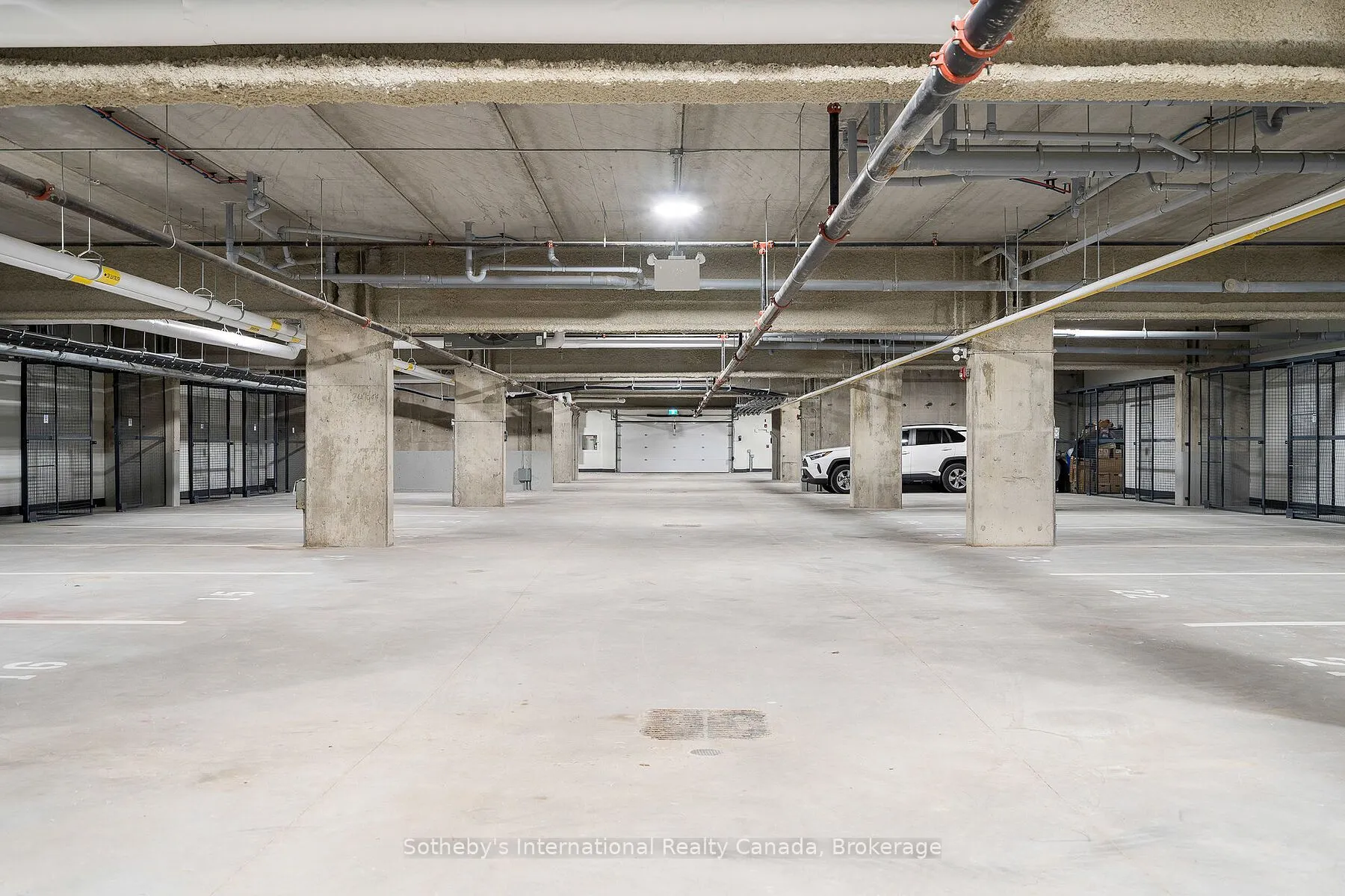 121 MARY Street, #221