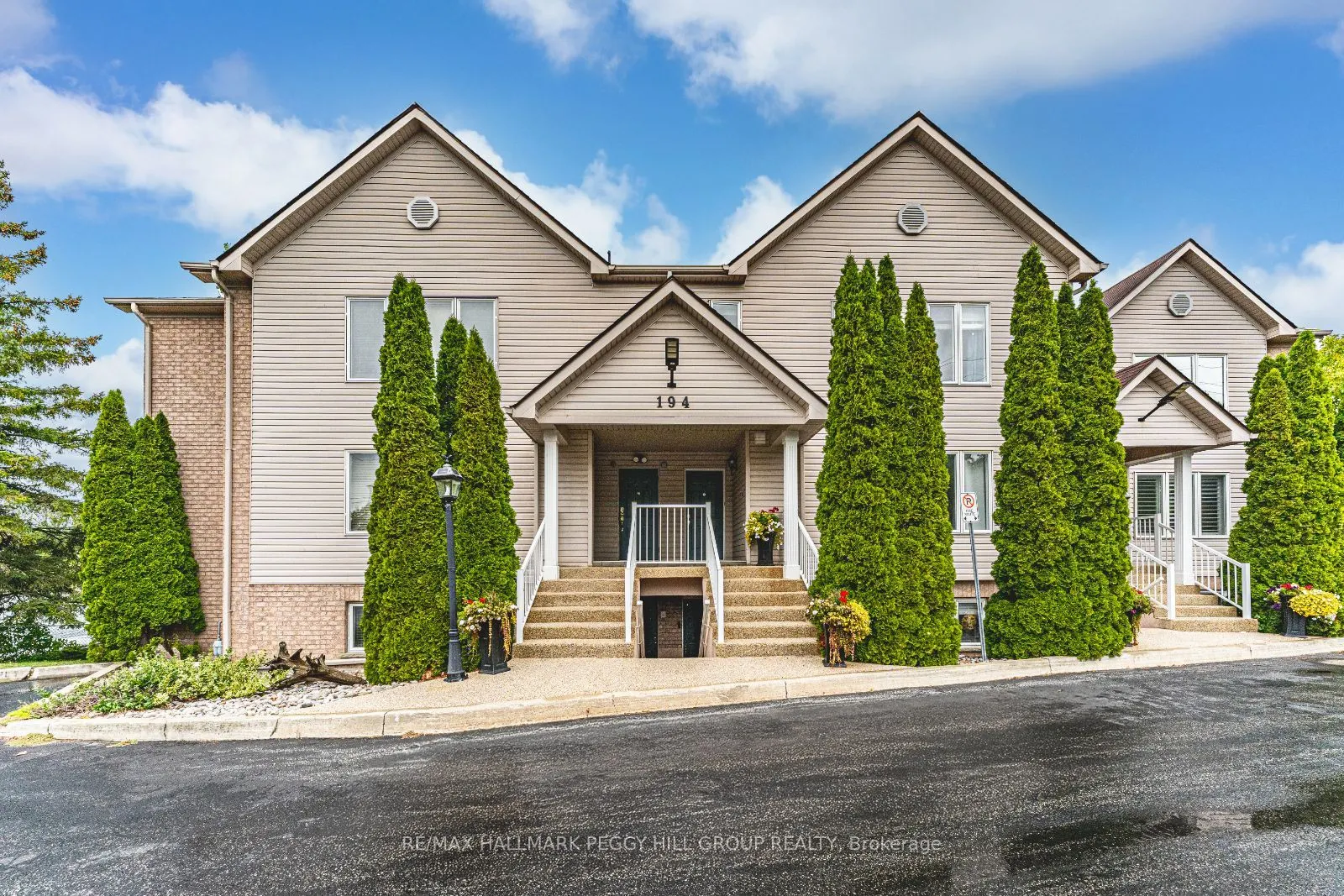 194 River Road E, #3B