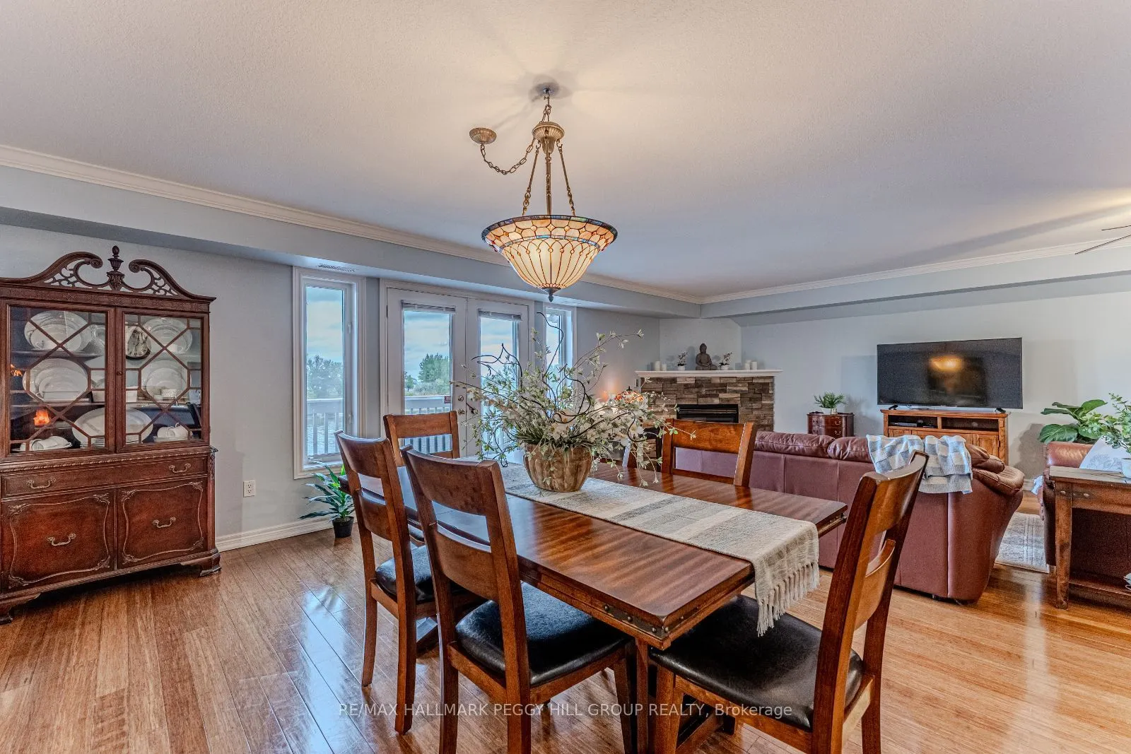 194 River Road E, #3B