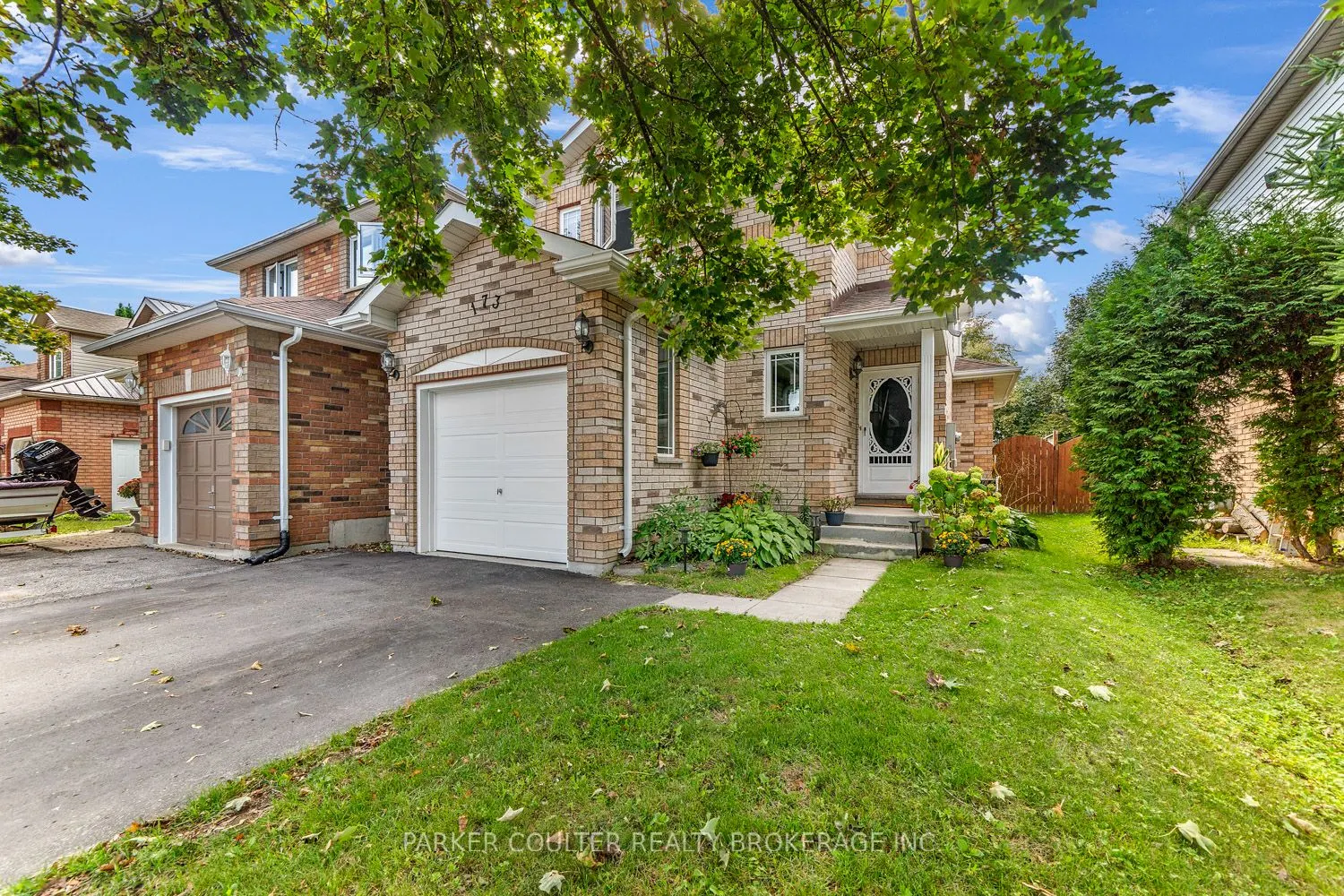 173 Julia Crescent