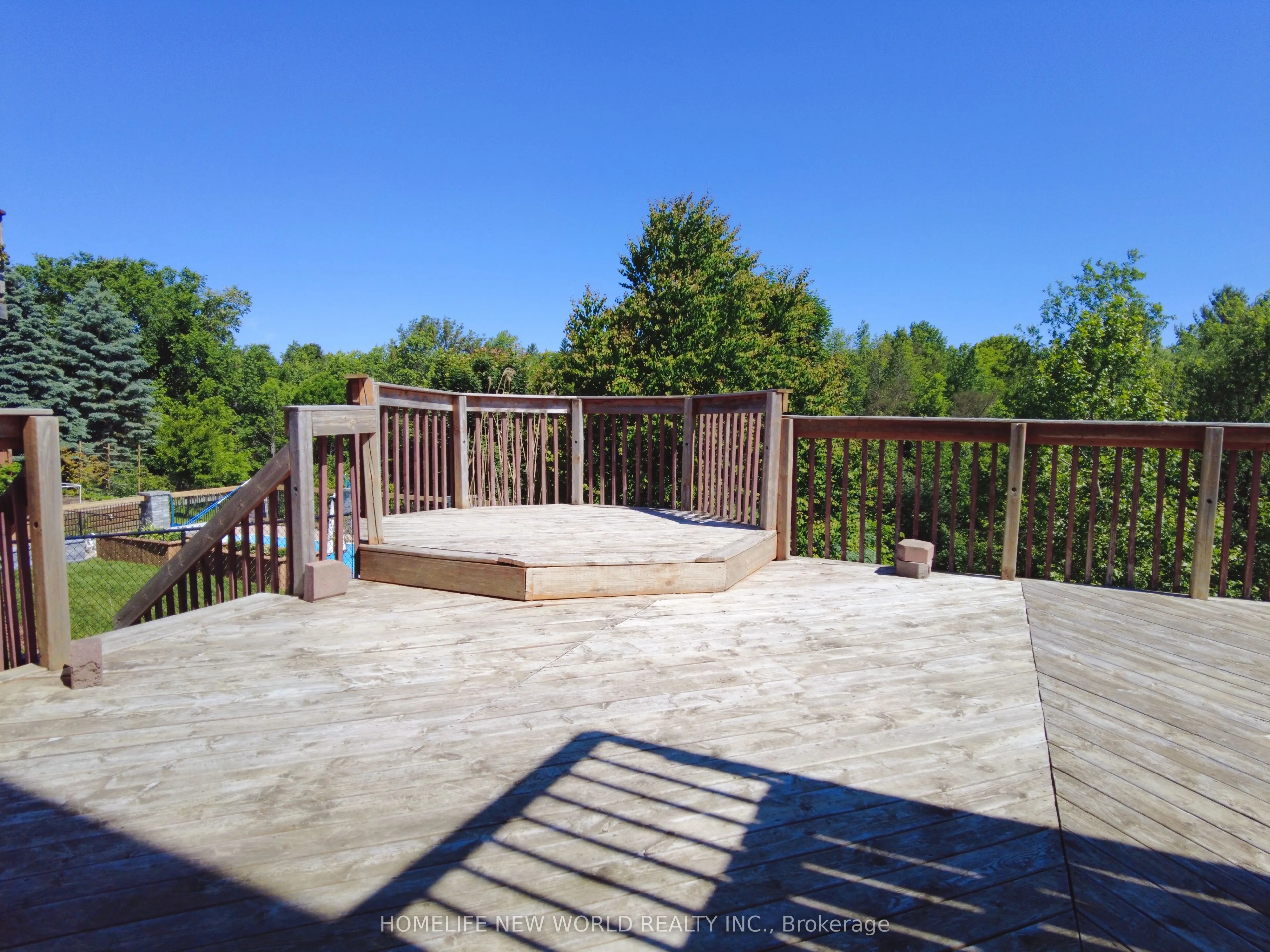 28 Lougheed Road, #Lower Unit
