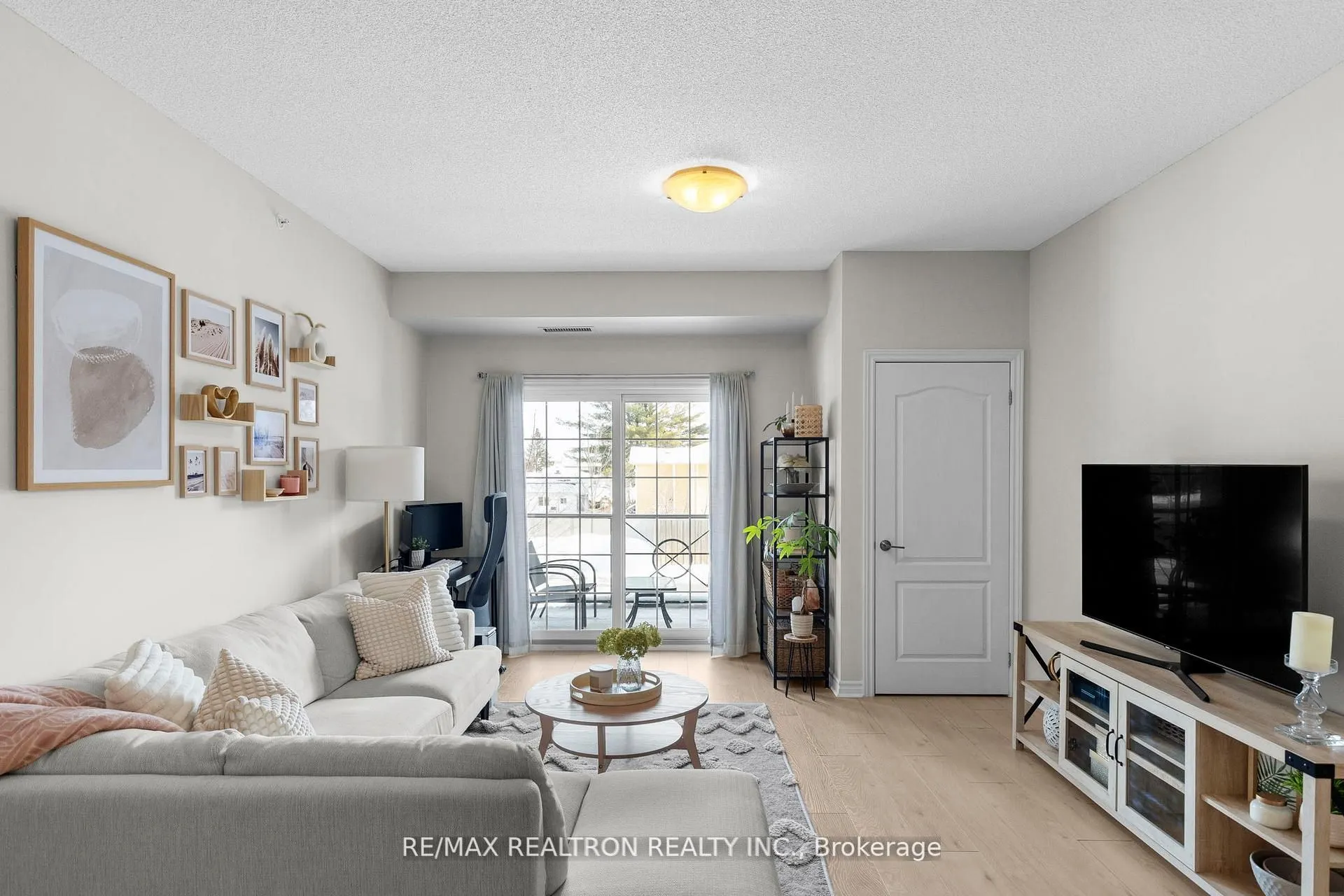 45 Ferndale Drive S, #107