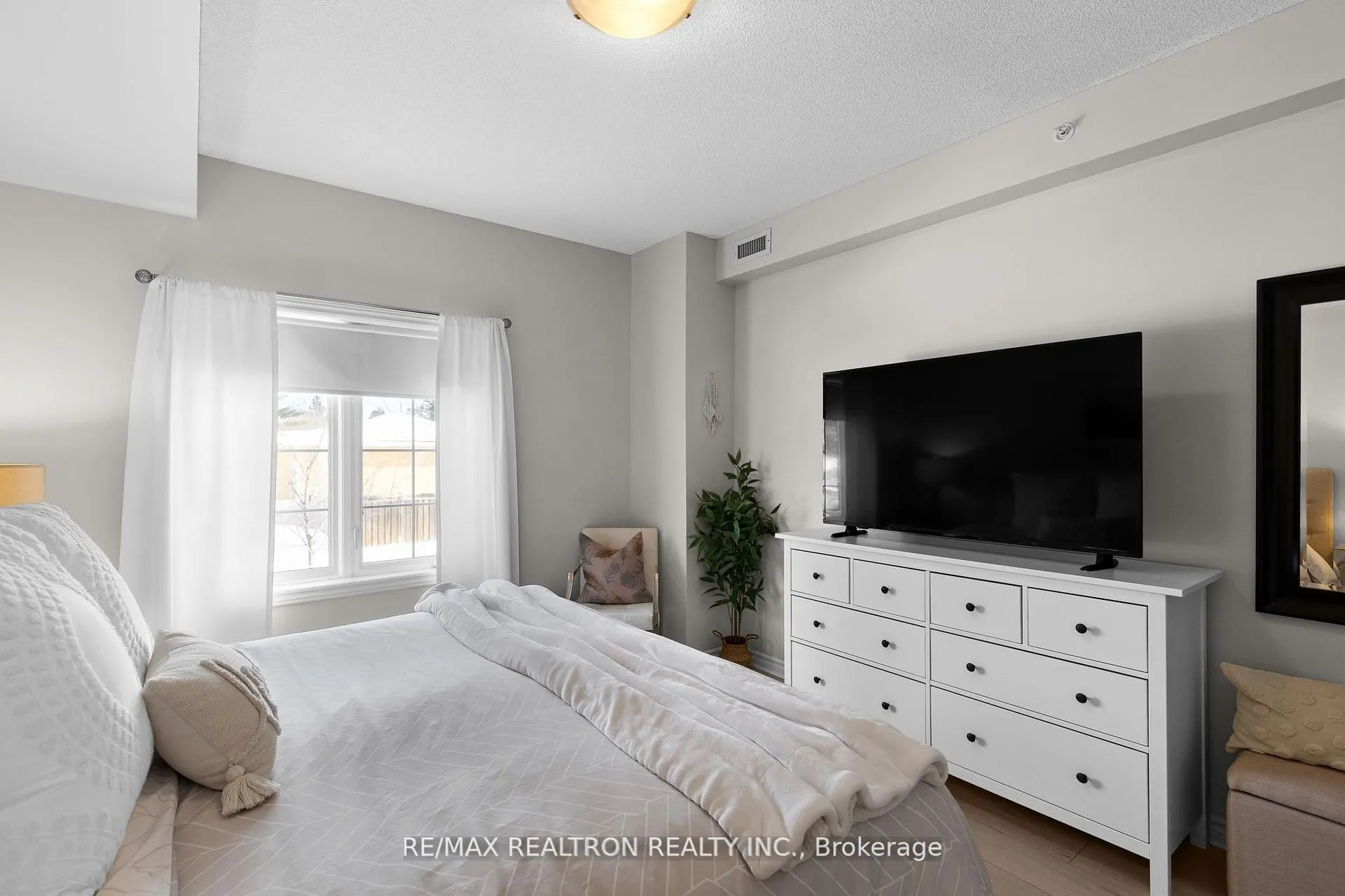 45 Ferndale Drive S, #107