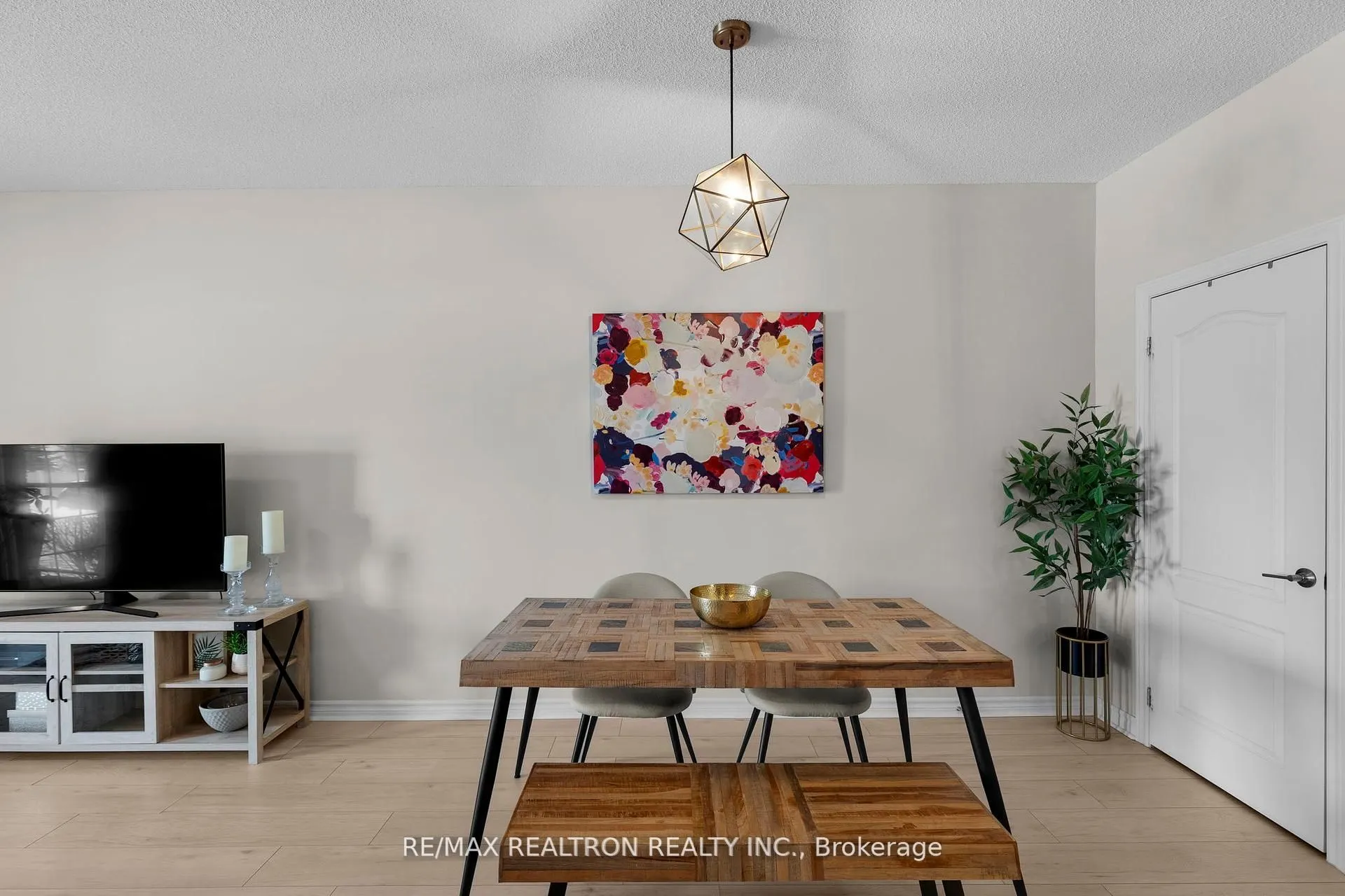 45 Ferndale Drive S, #107