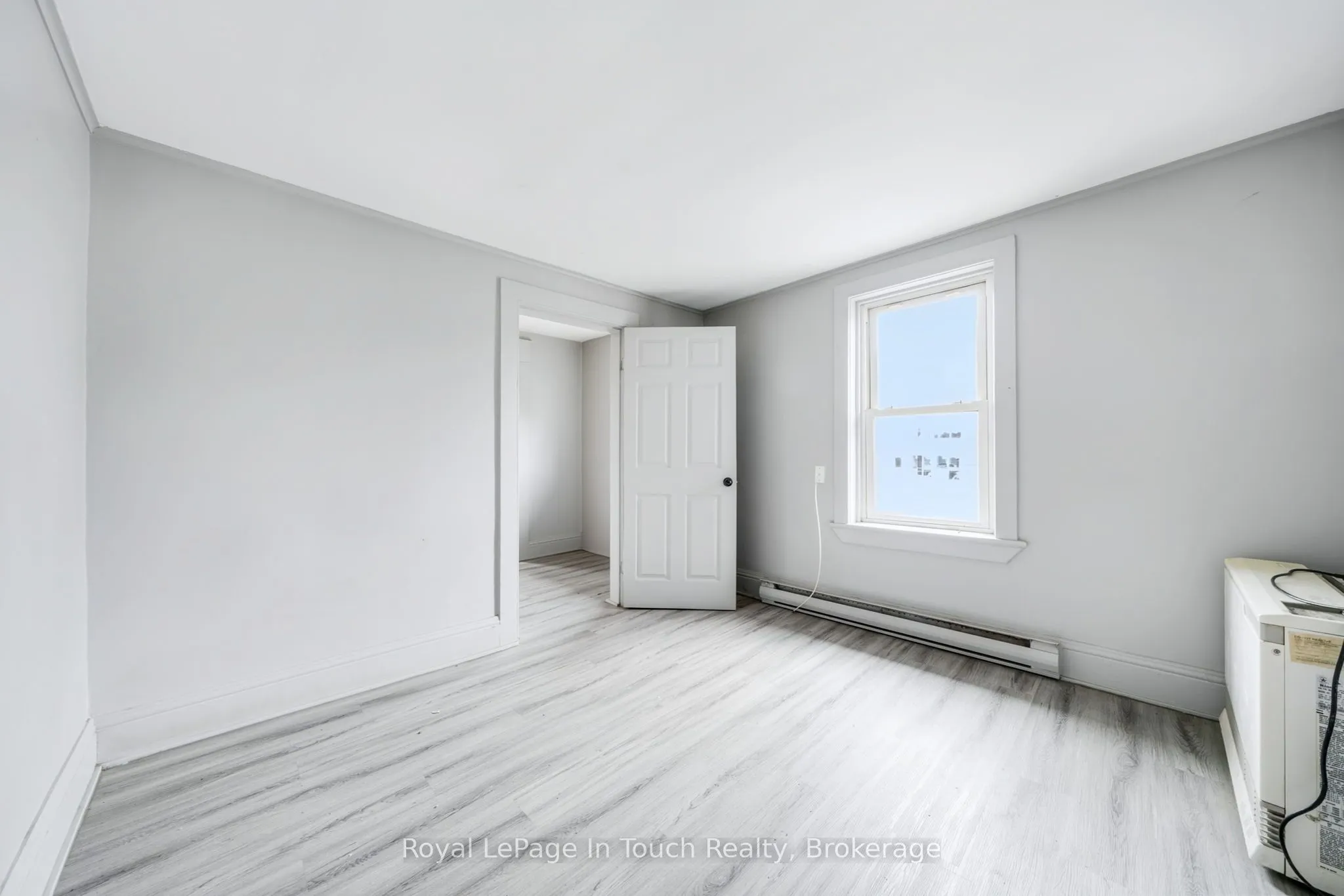 7 Robert Street W, #C