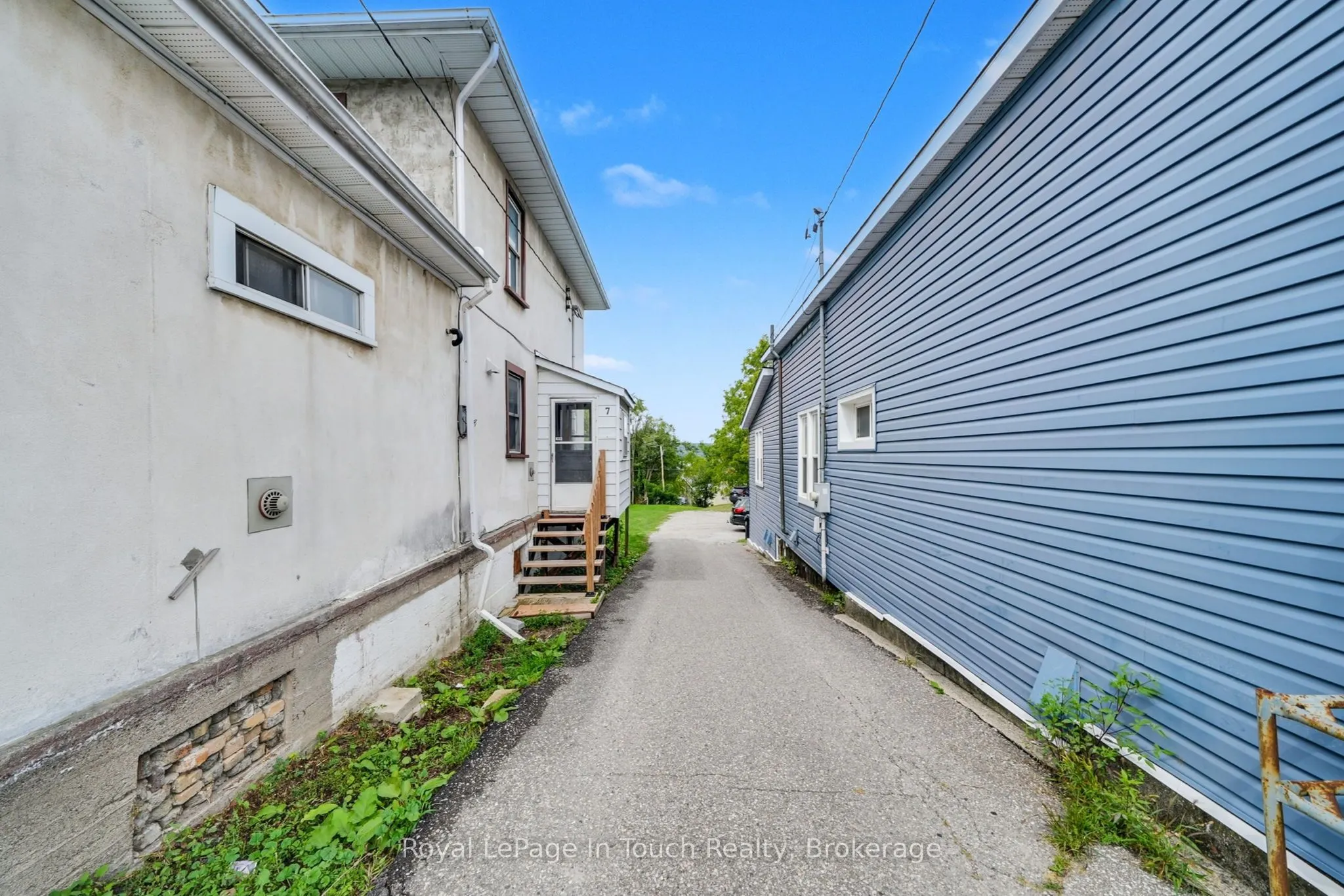 7 Robert Street W, #C