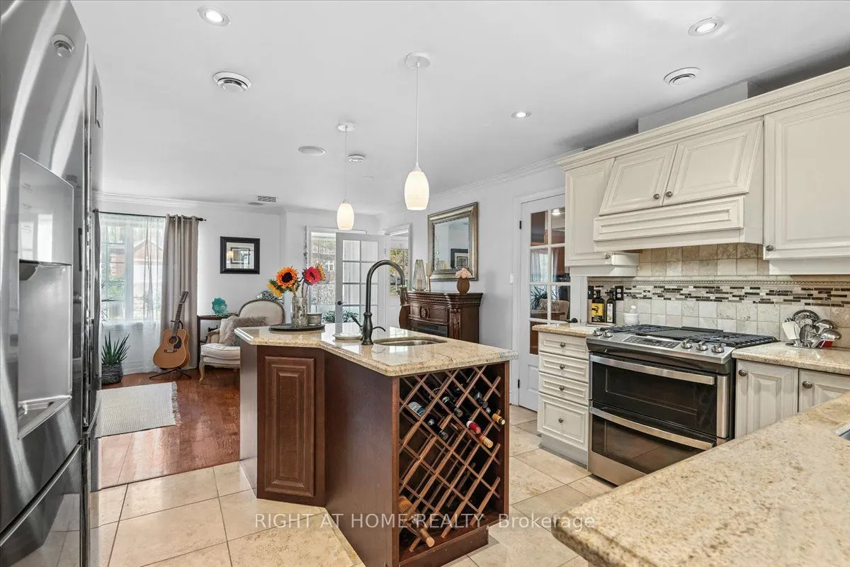 287 Edgehill Drive