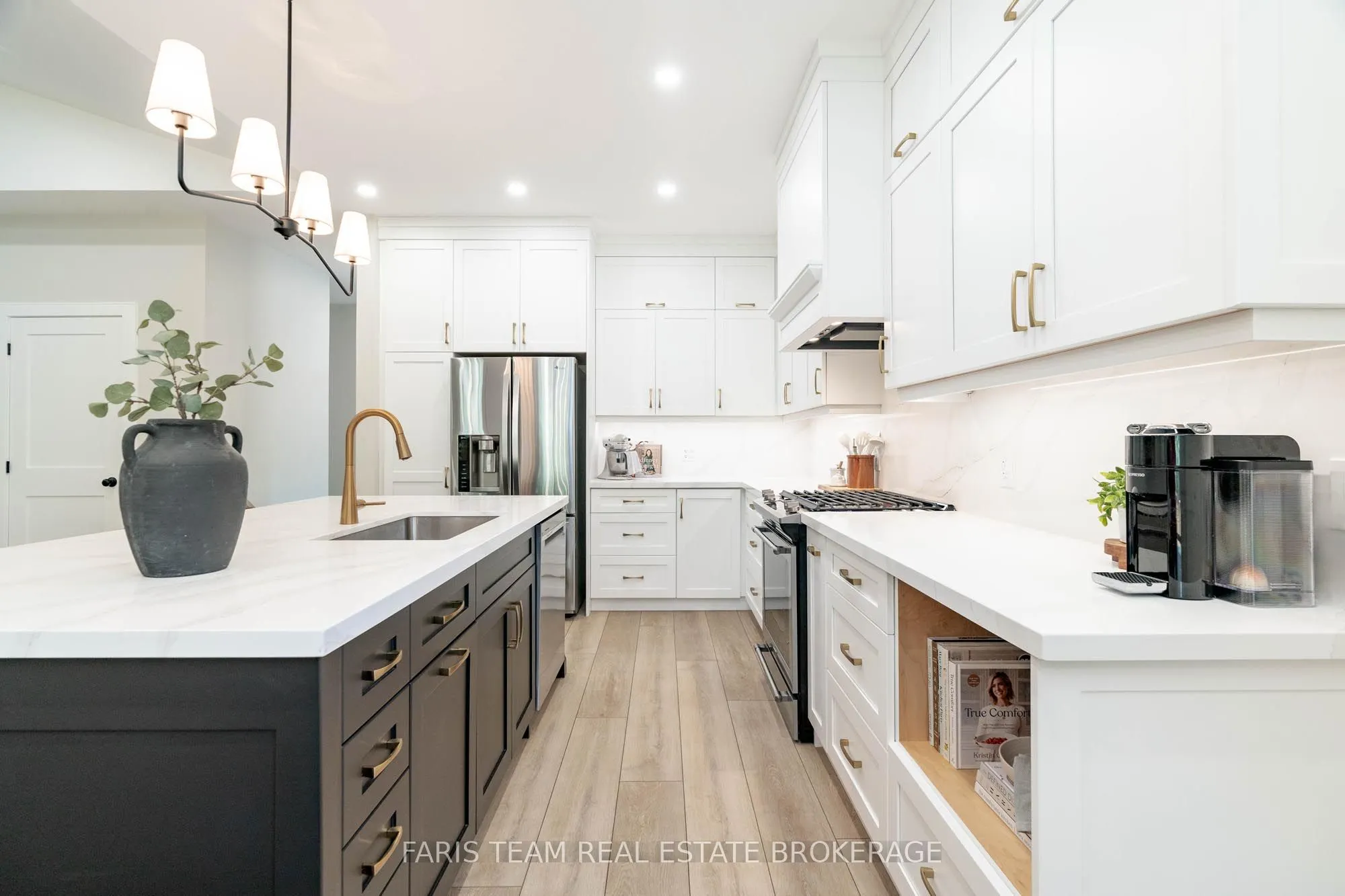 23 49th Street S