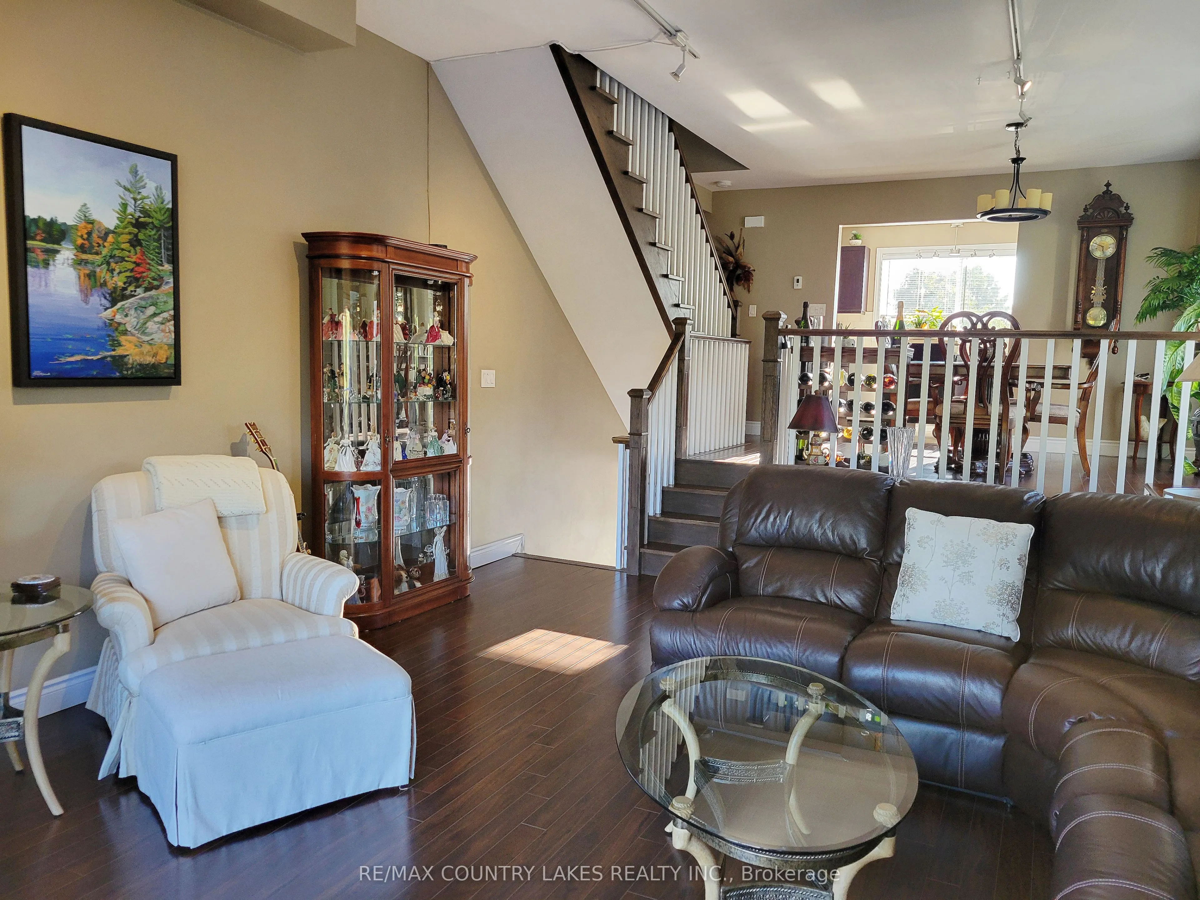 4 Paradise Boulevard, #11