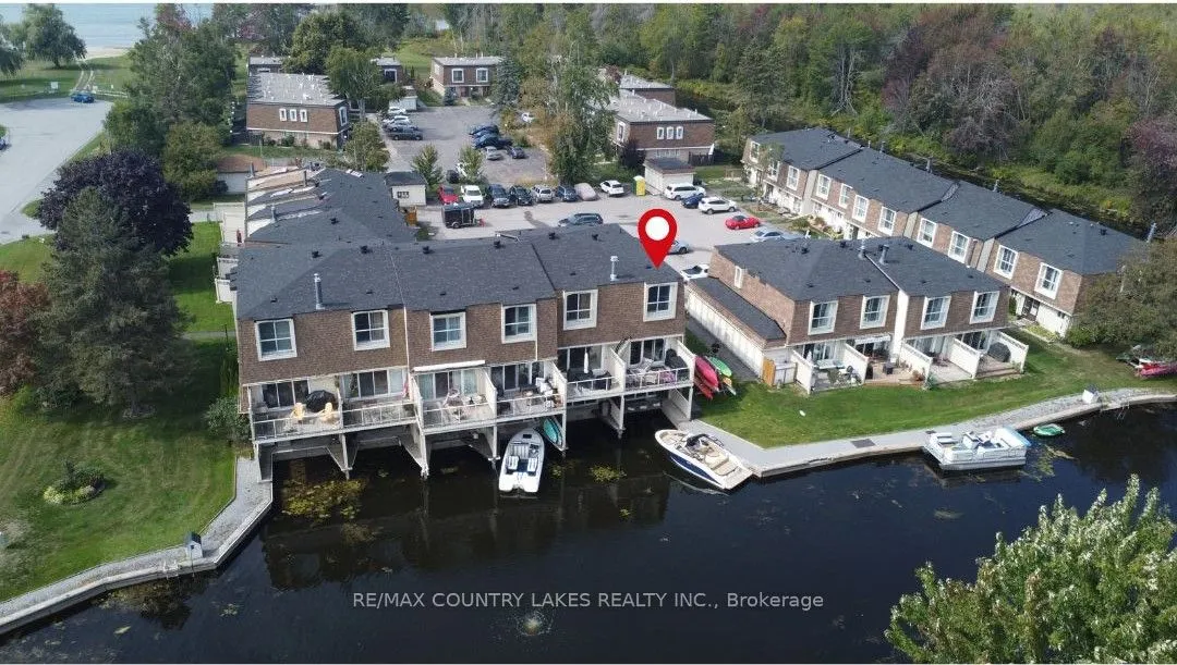 4 Paradise Boulevard, #11