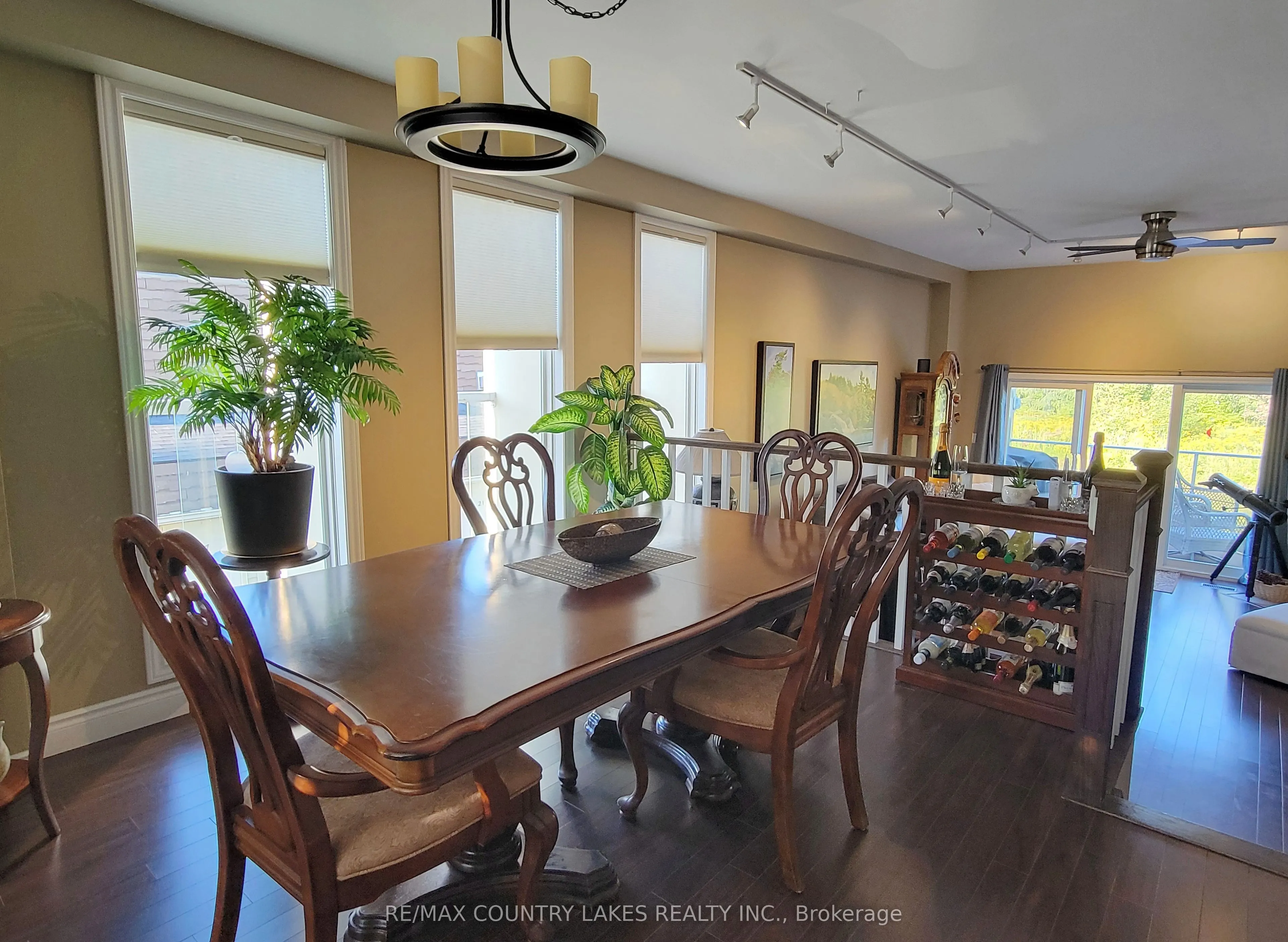 4 Paradise Boulevard, #11