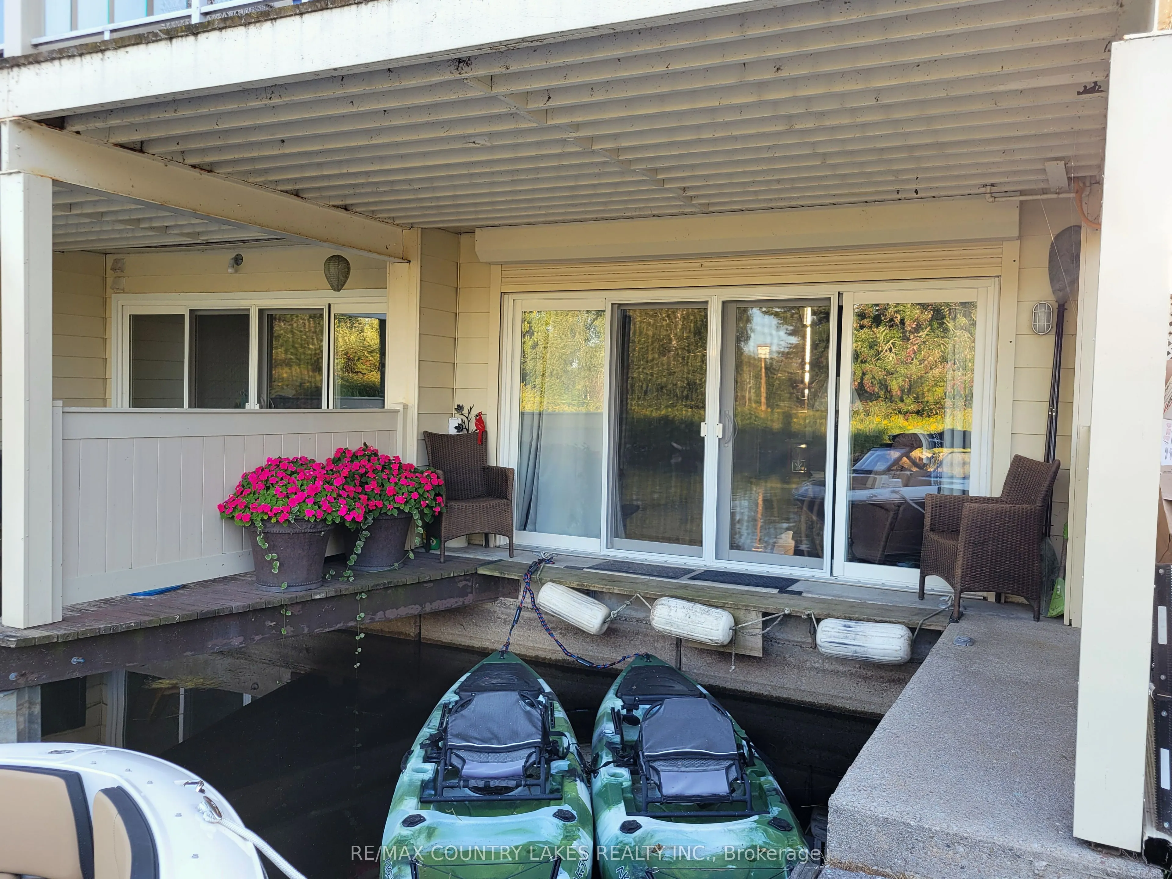 4 Paradise Boulevard, #11