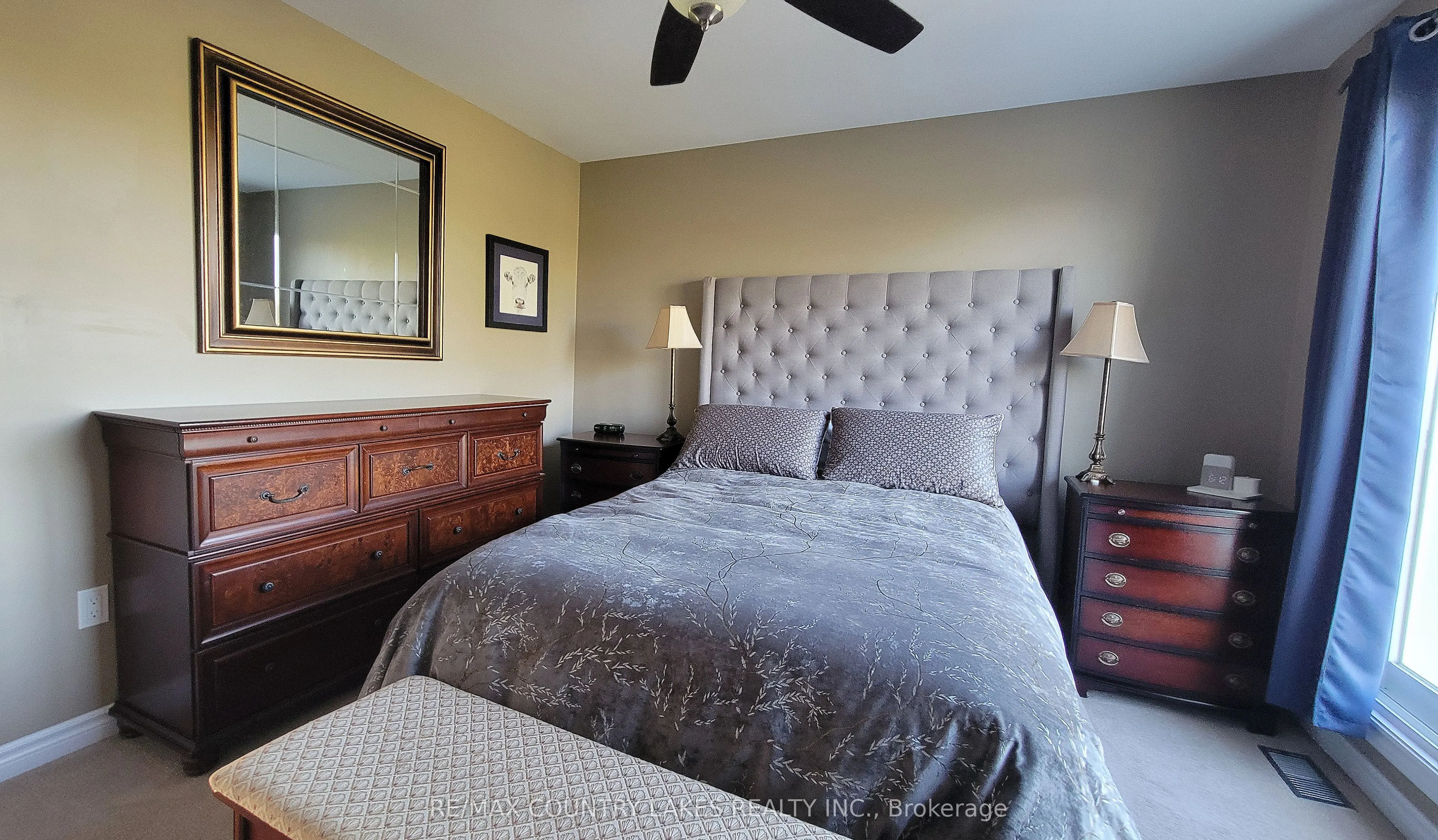 4 Paradise Boulevard, #11