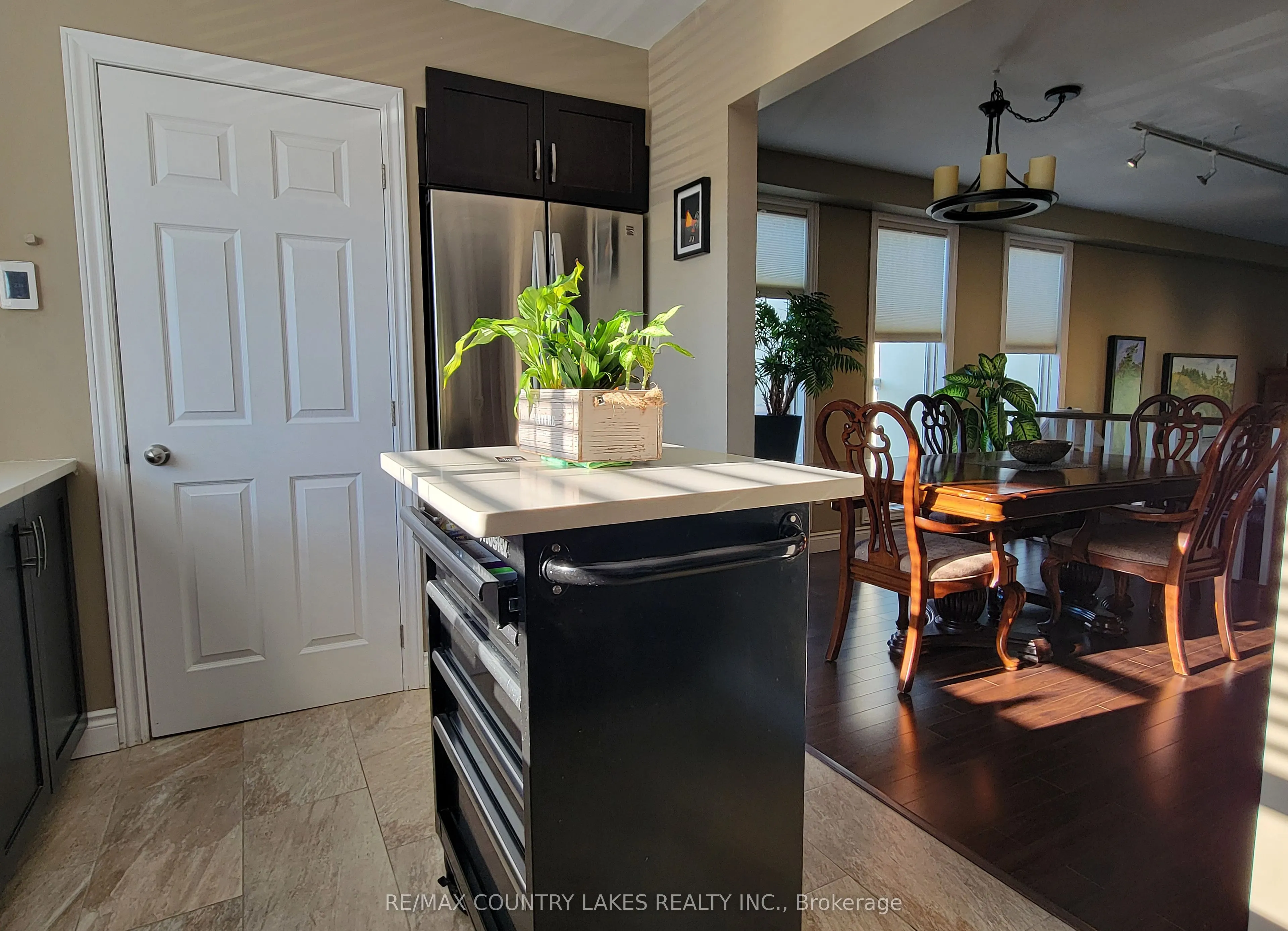 4 Paradise Boulevard, #11
