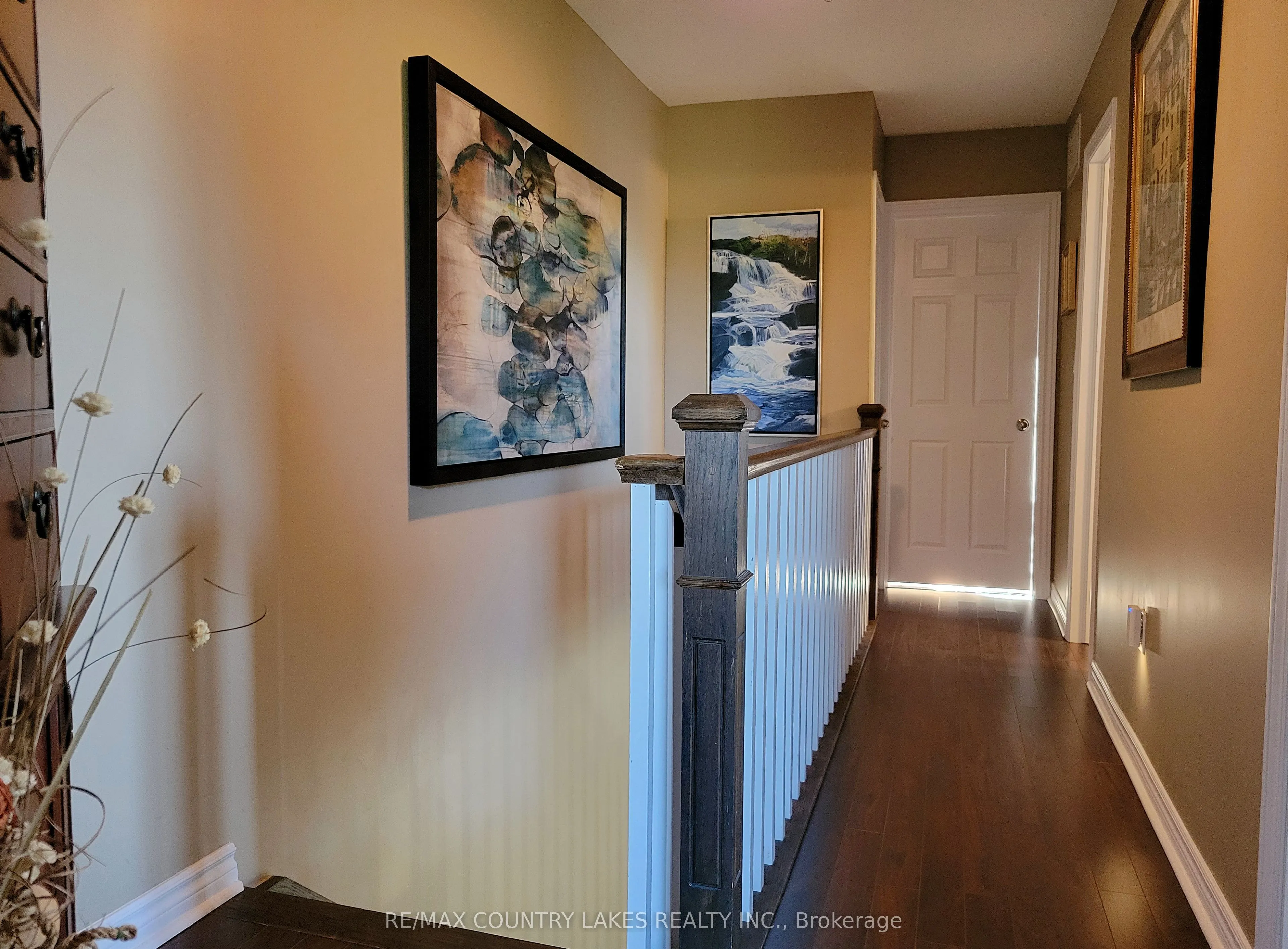 4 Paradise Boulevard, #11