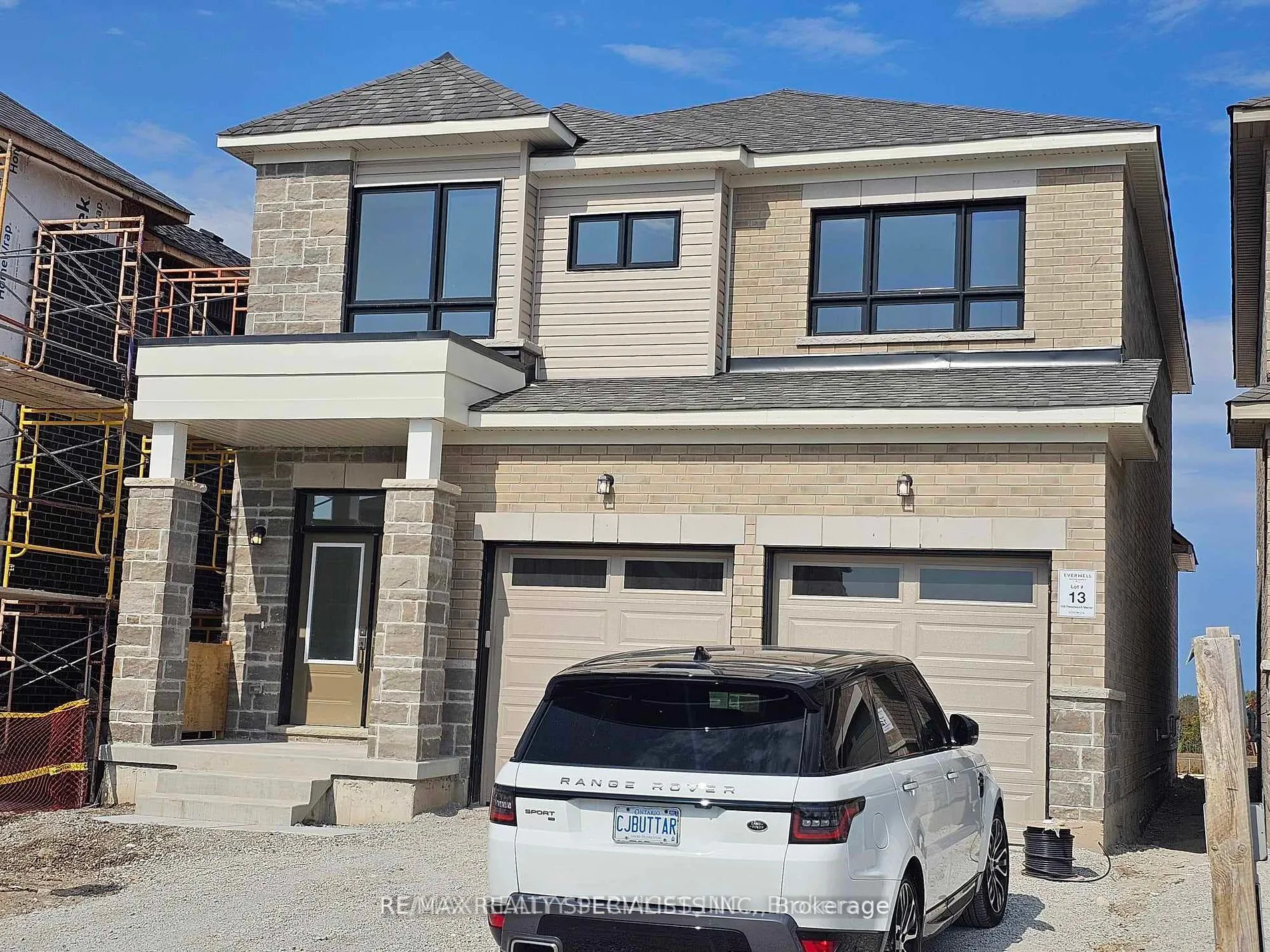 155 Fenchurch Manor