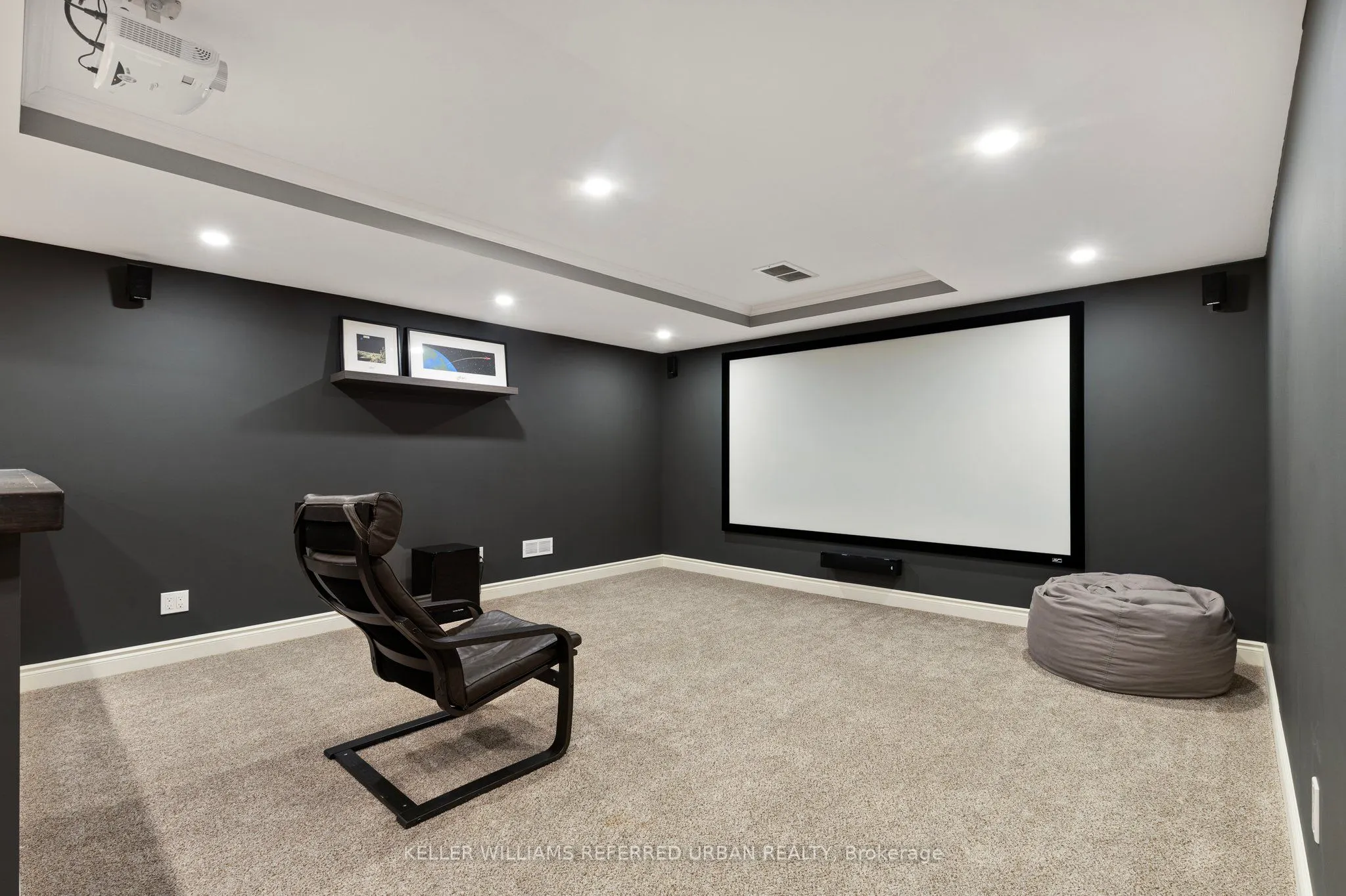 25 Heron Boulevard