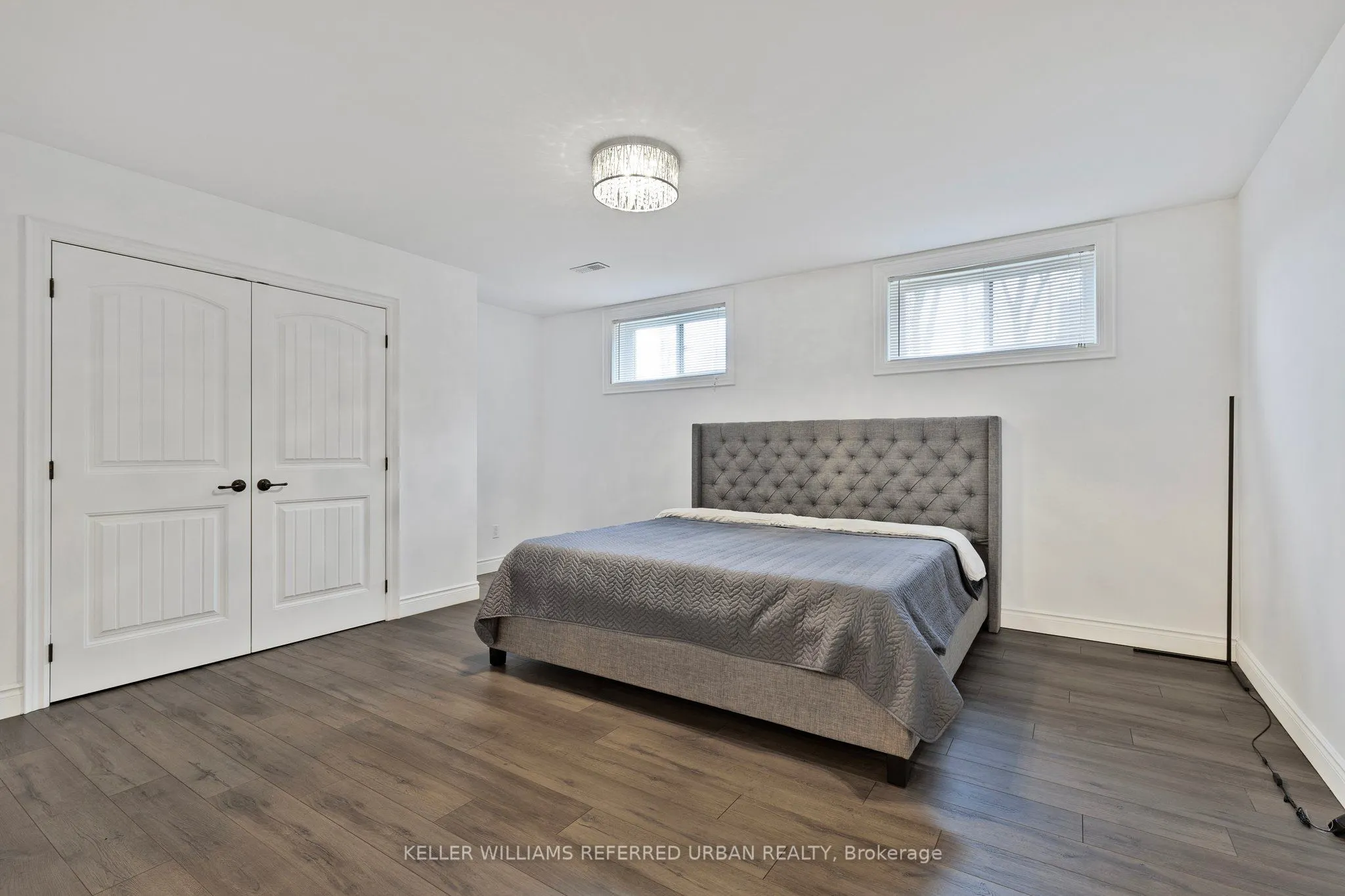 25 Heron Boulevard