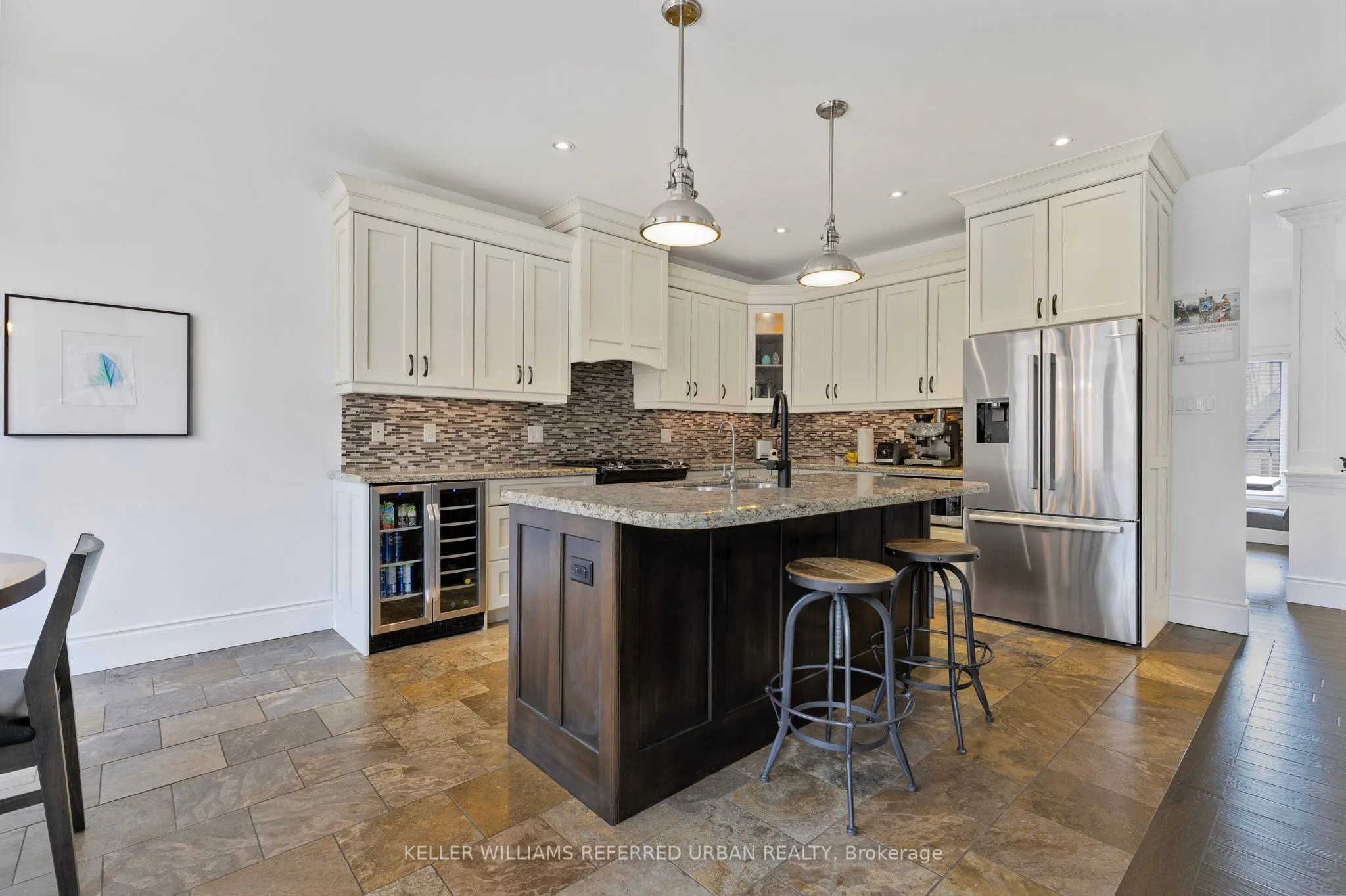 25 Heron Boulevard