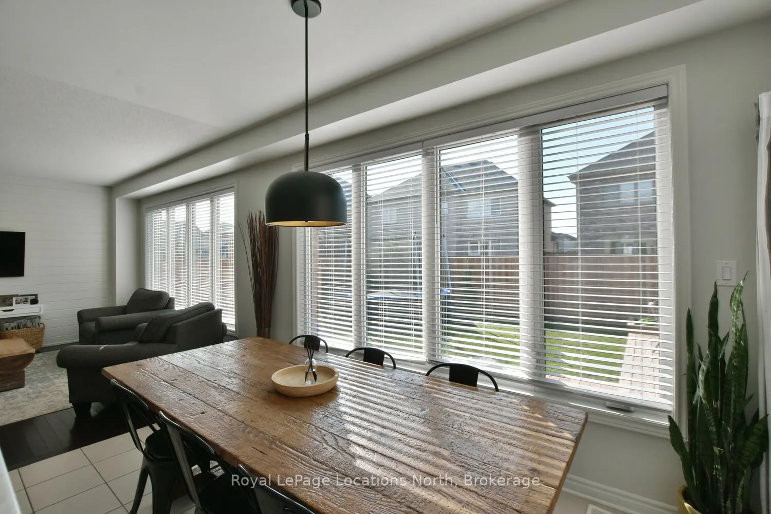 48 Mclean Avenue