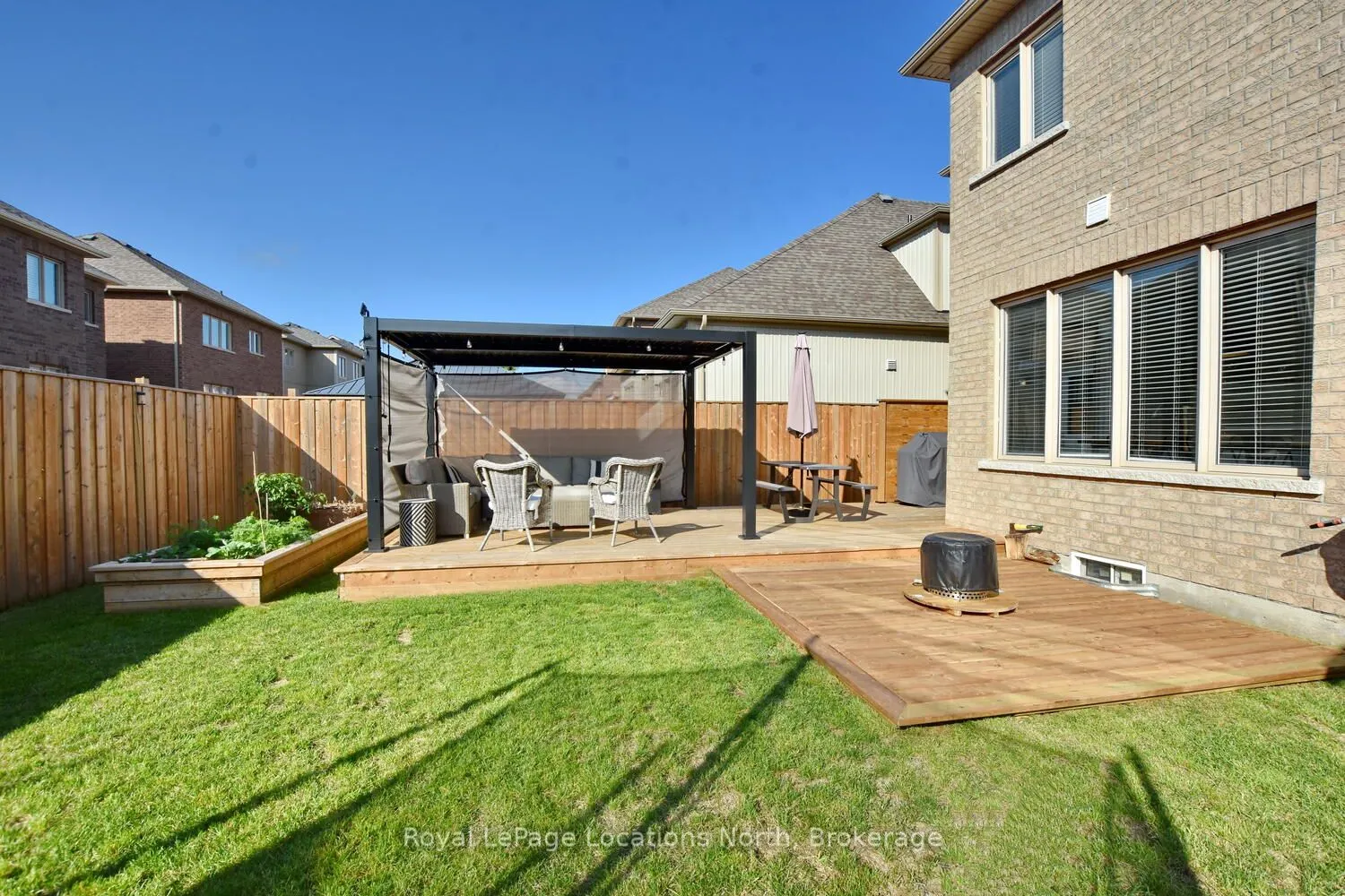 48 Mclean Avenue