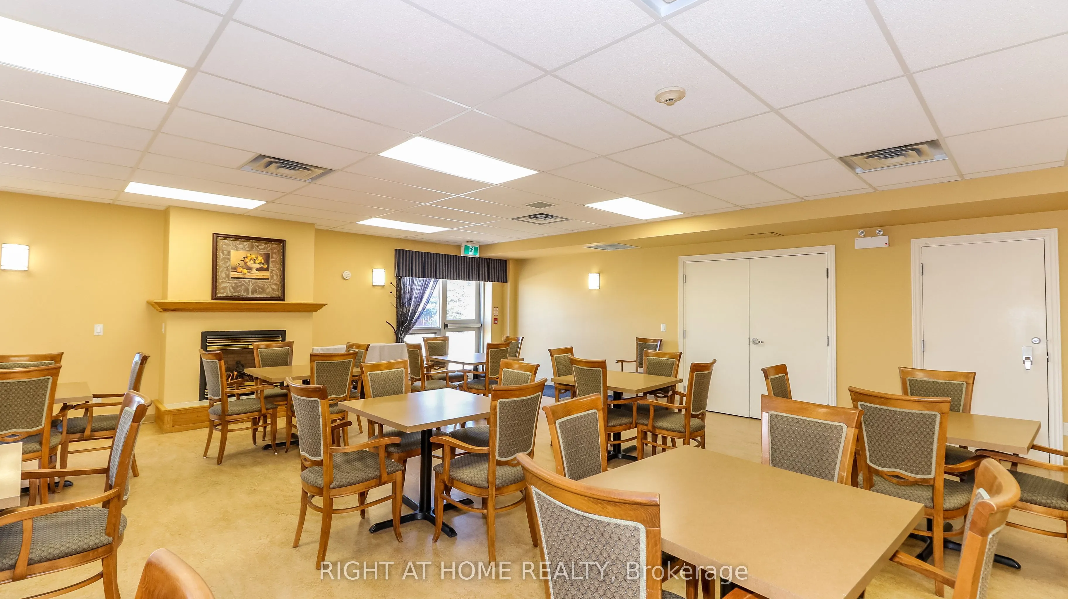90 Dean Avenue, #317