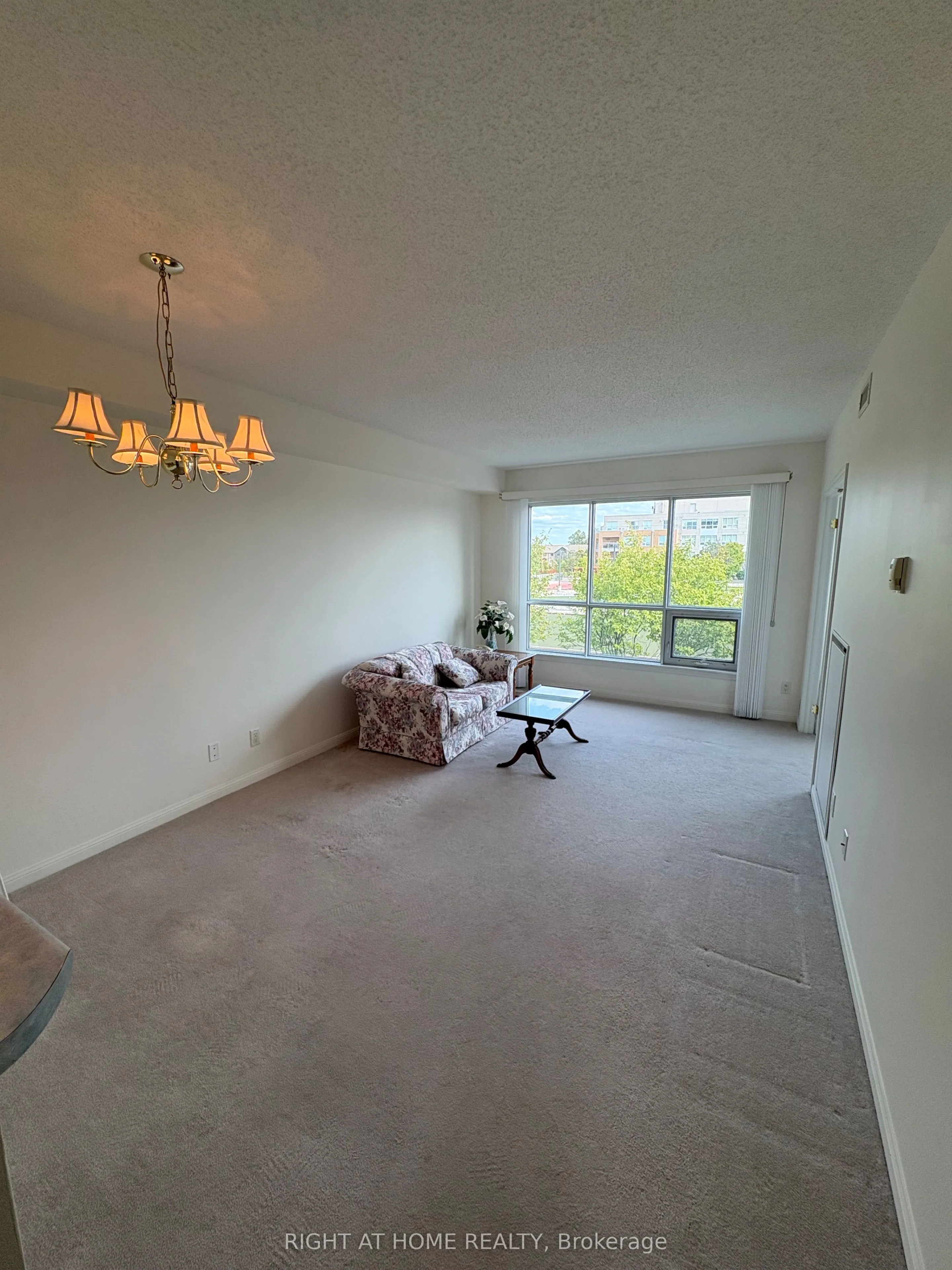 90 Dean Avenue, #317