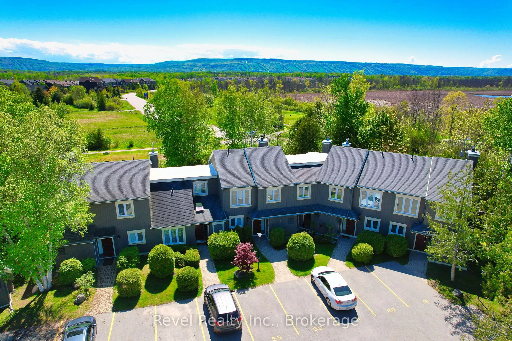 145 Fairway Crescent, #58