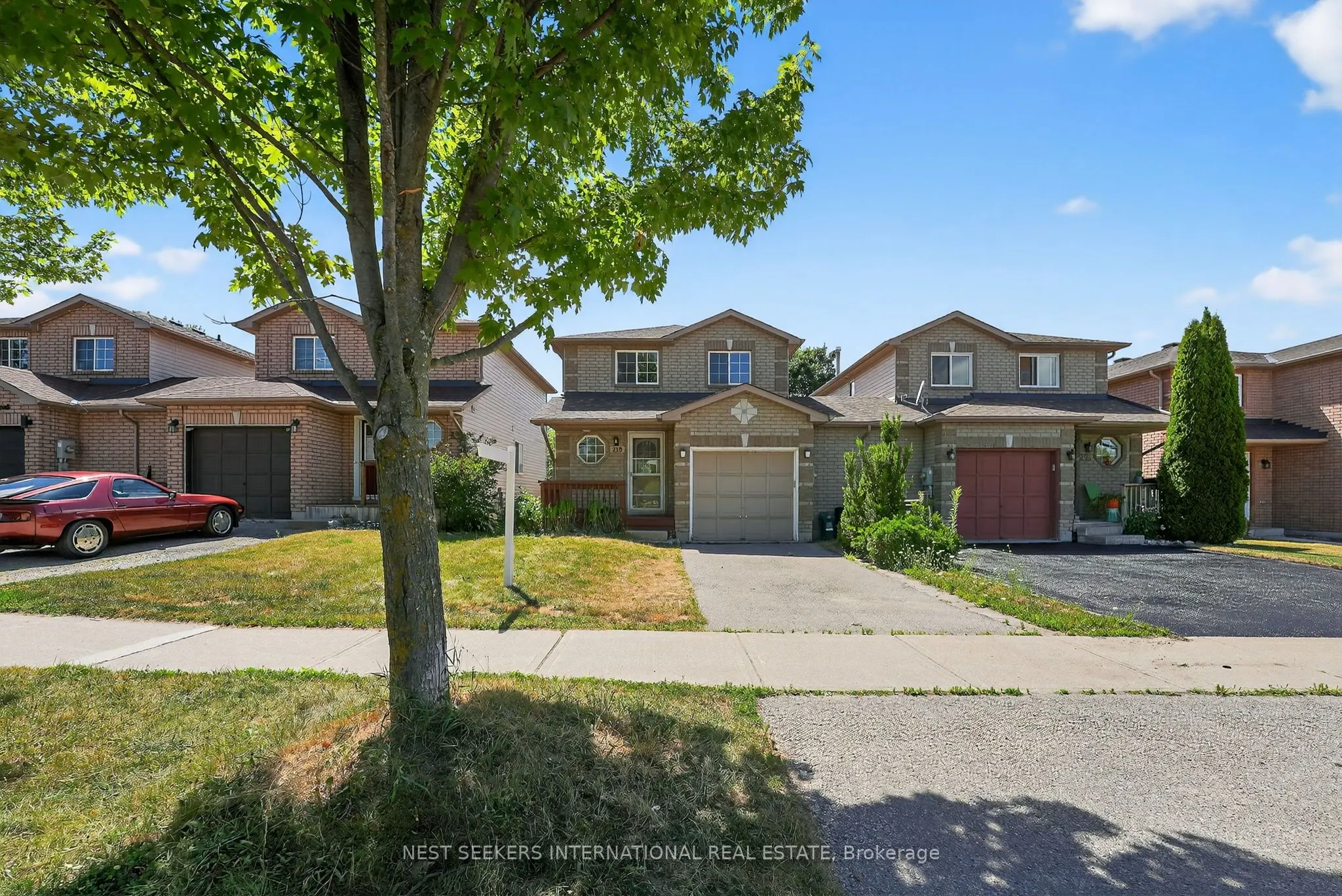 219 Nathan Crescent