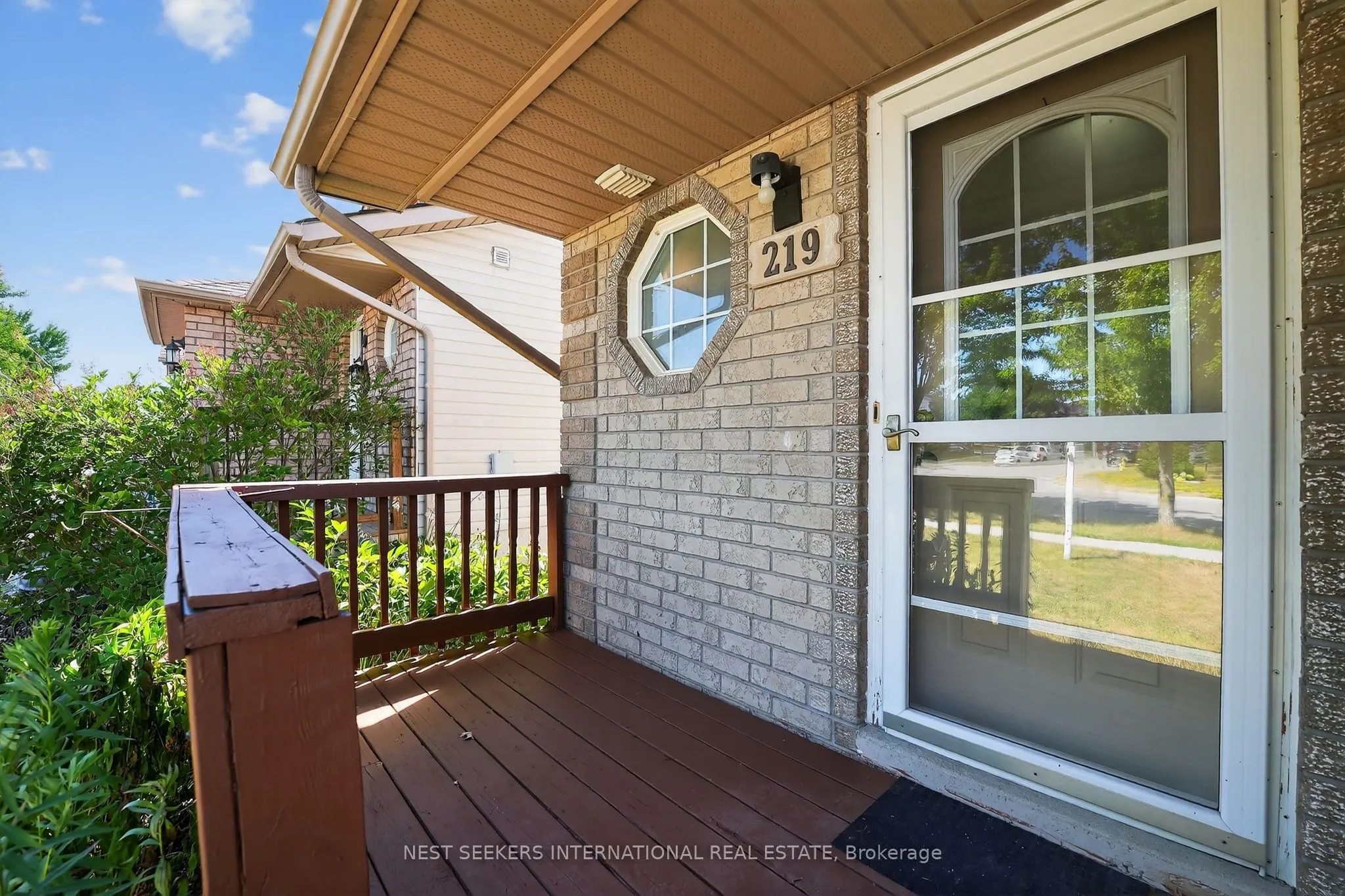 219 Nathan Crescent