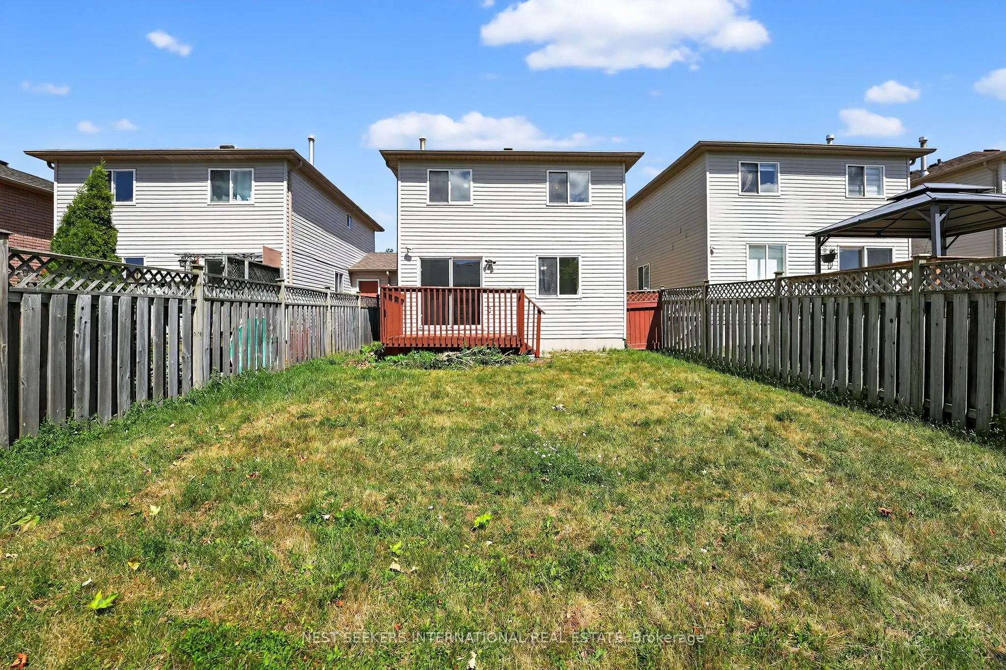 219 Nathan Crescent