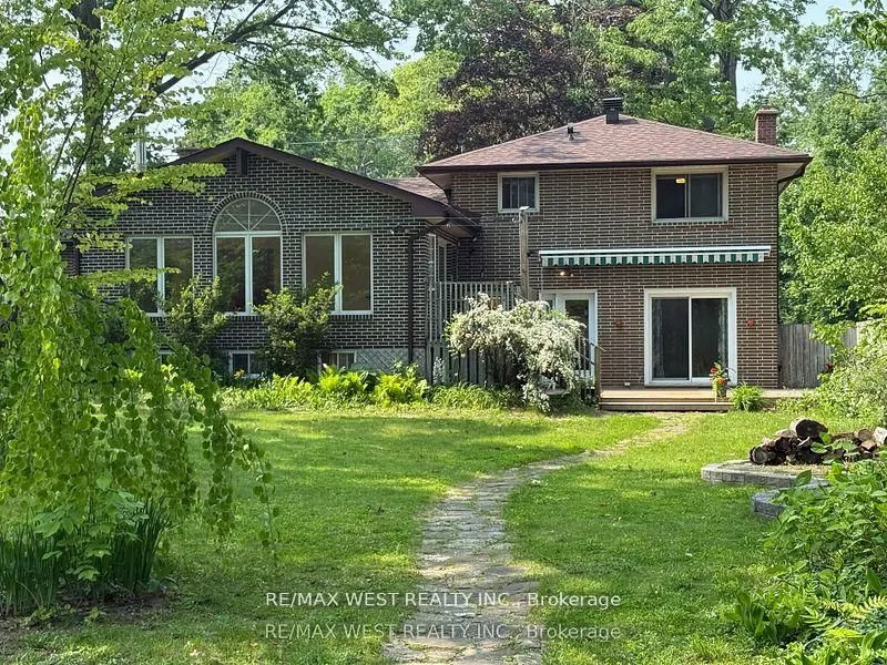 105 Shirley Avenue
