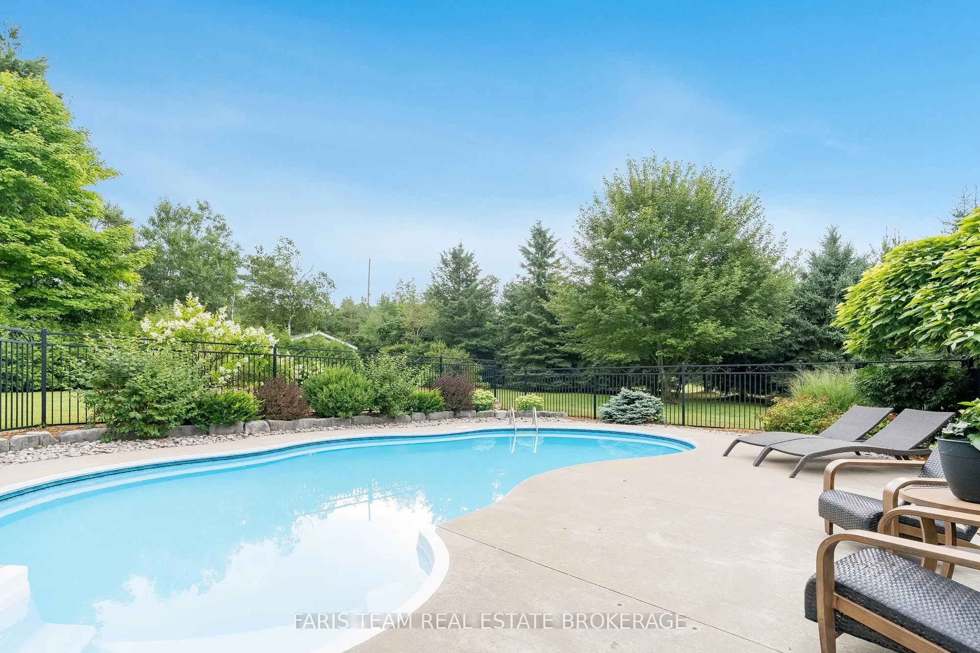 127 Goldfinch Crescent
