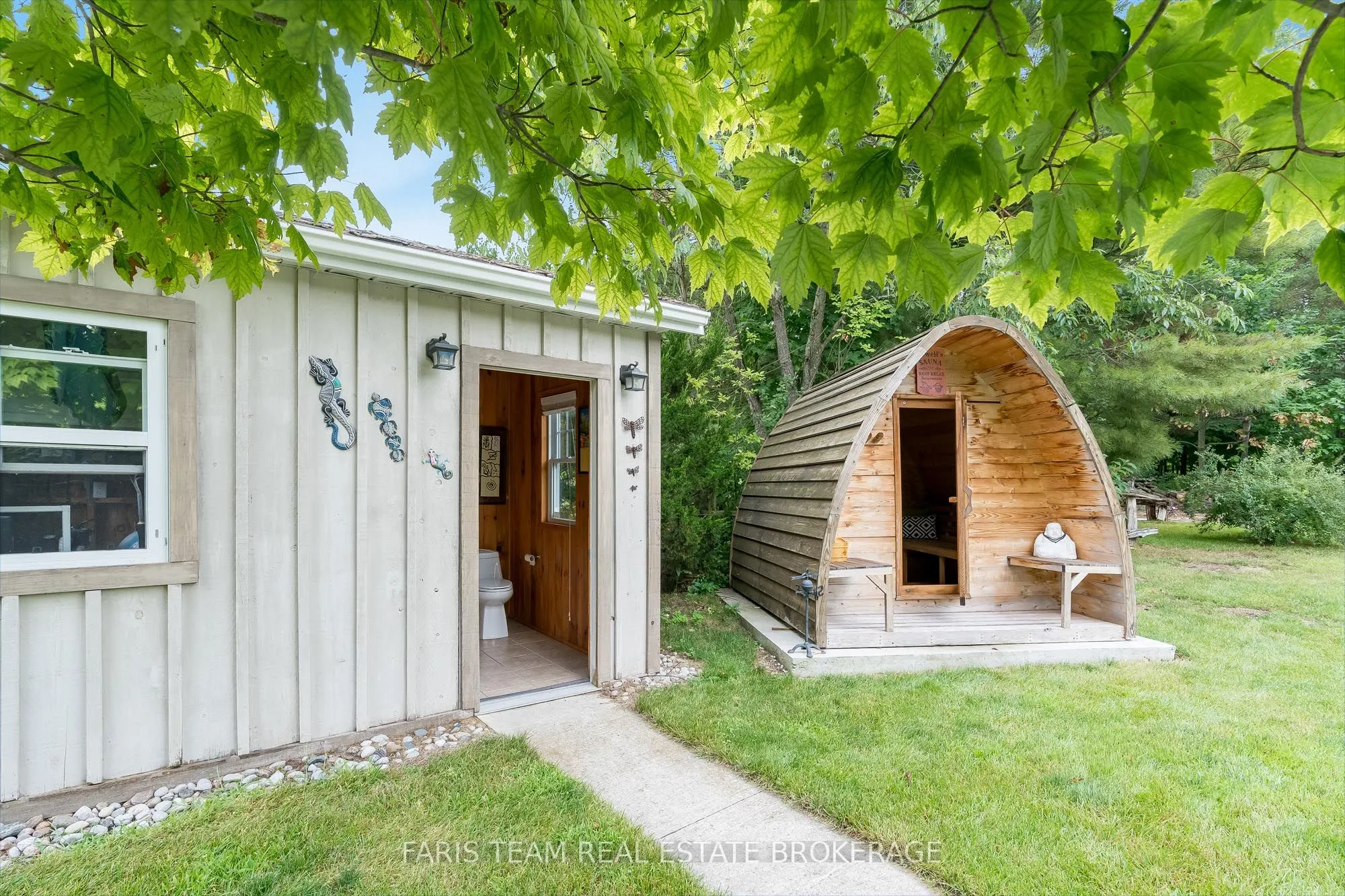 127 Goldfinch Crescent