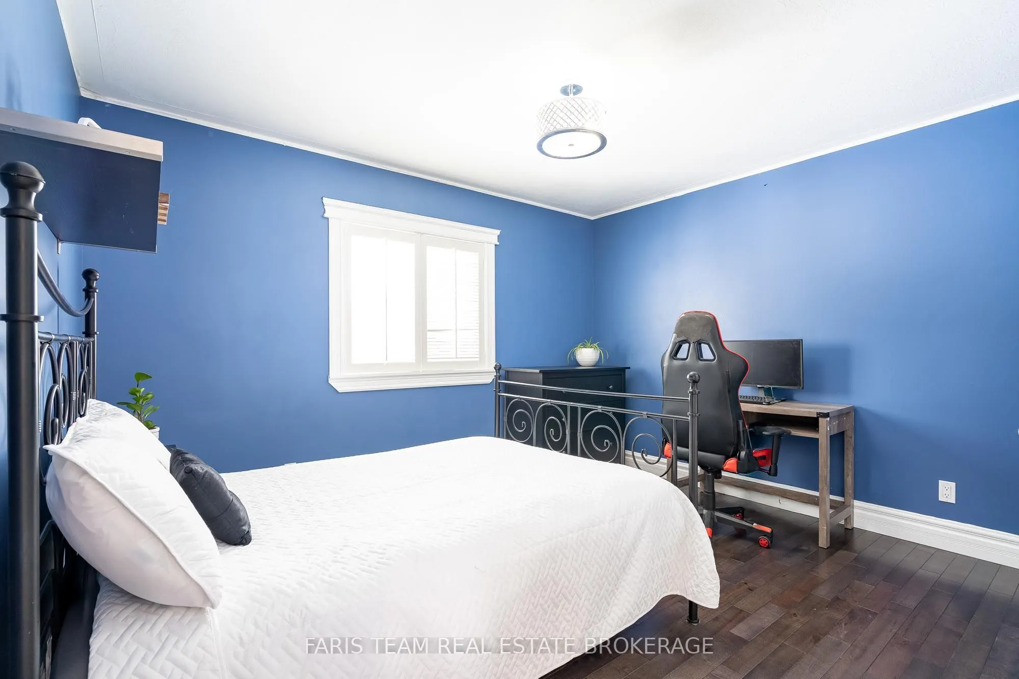 127 Goldfinch Crescent