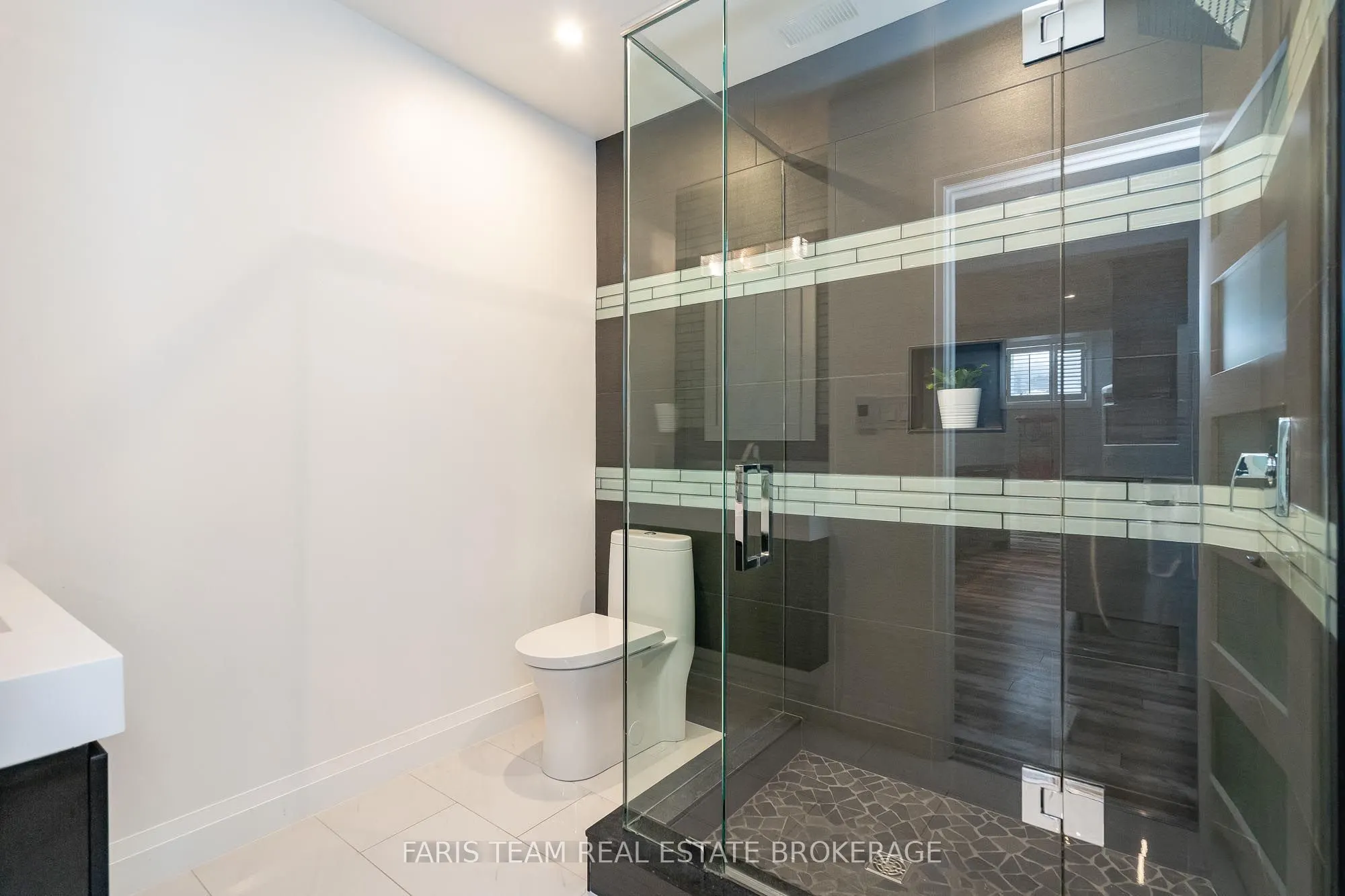 127 Goldfinch Crescent