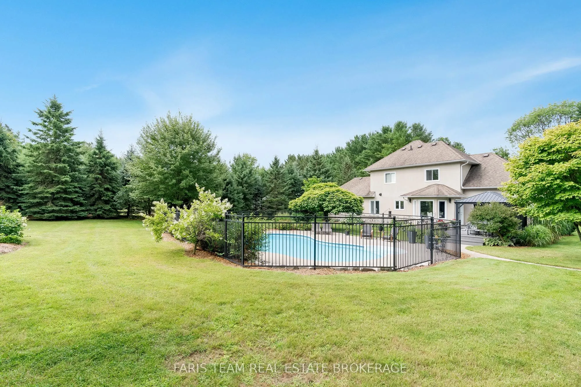 127 Goldfinch Crescent
