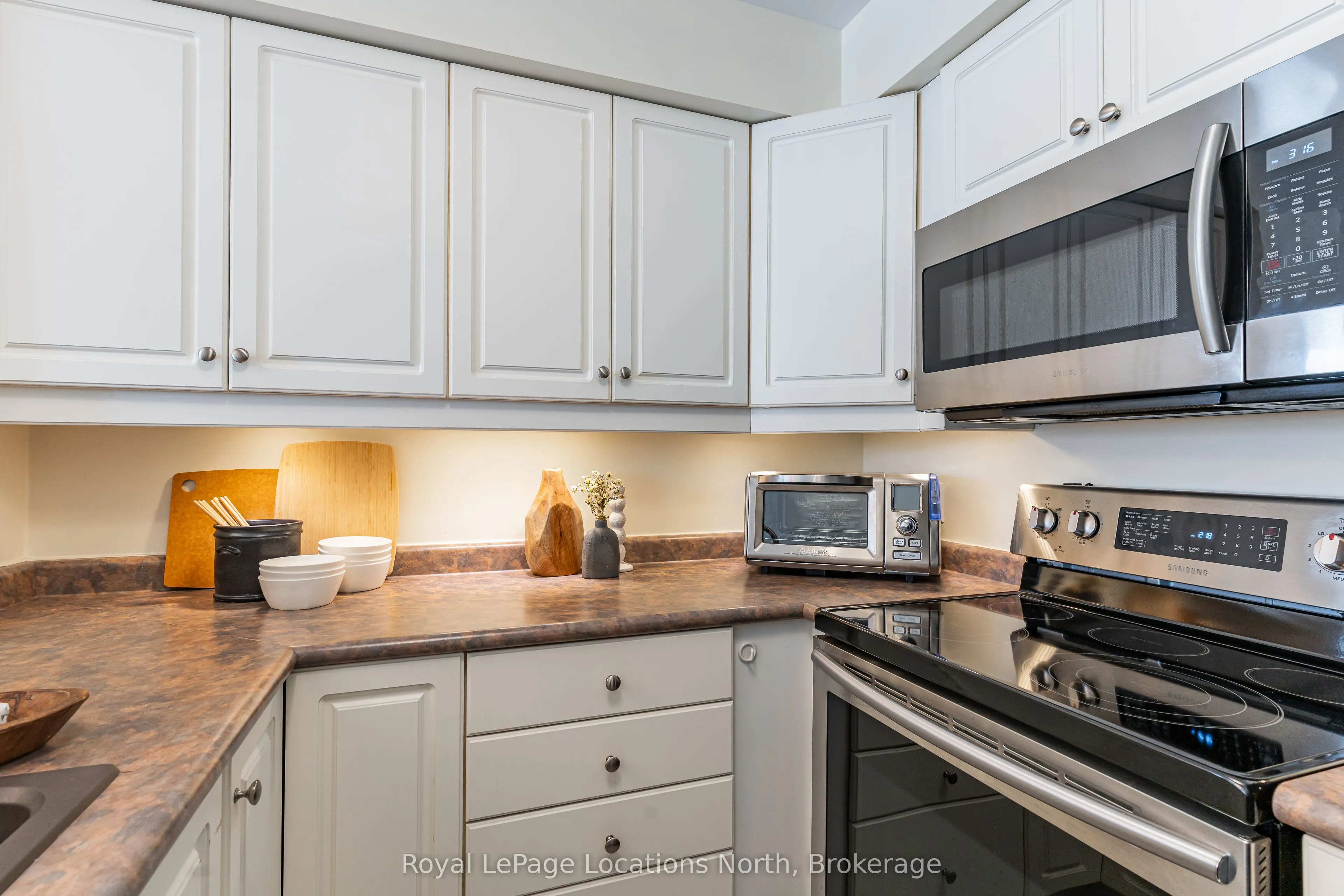 465 Mariners Way, #12